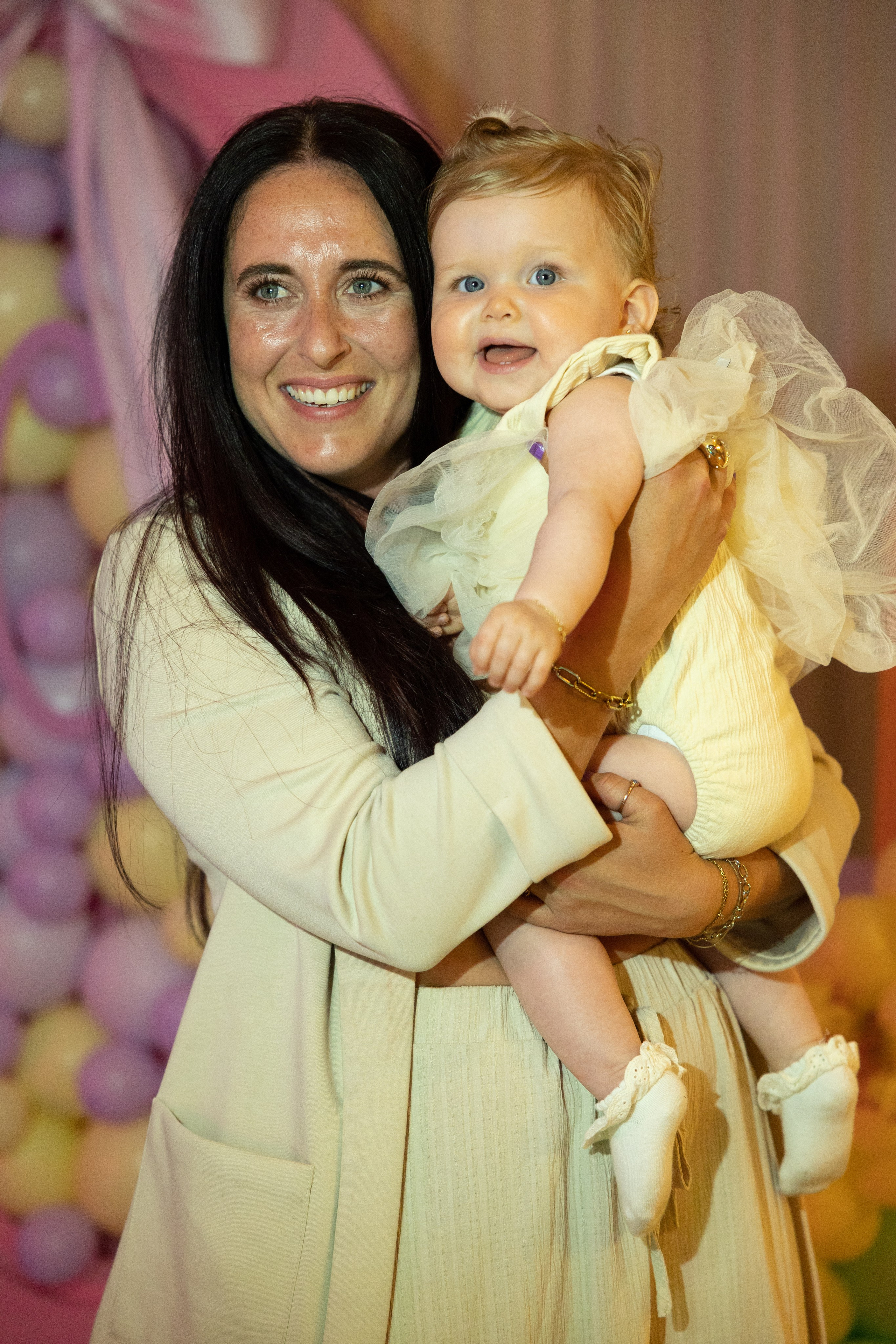1 st Birthday. Portrait and Family Photographer in Netherlands