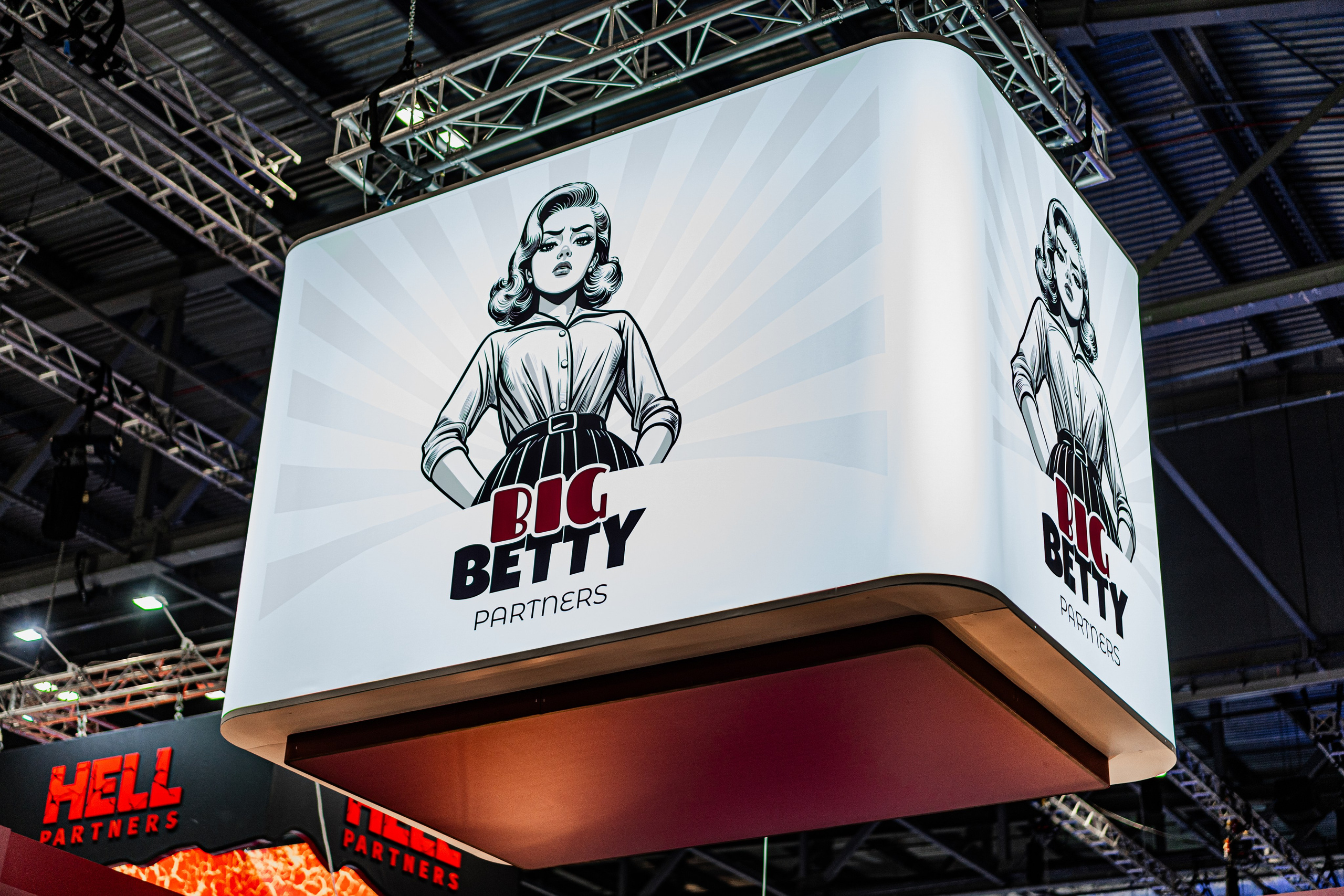 Big Betty. Tonya Kyrylenko photographer in London