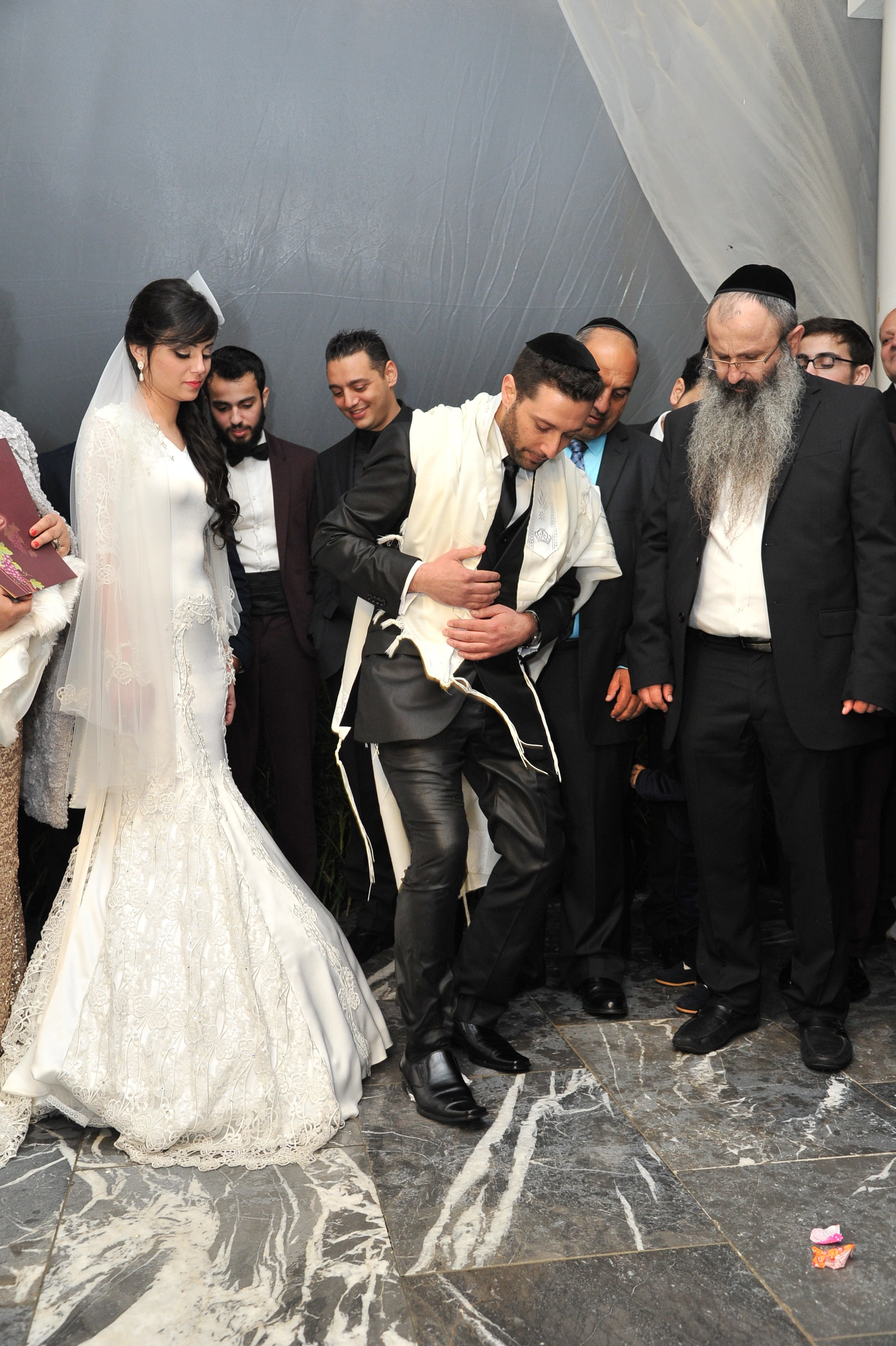 Hedva & Avi. Wedding and events photographers Studio Shalom