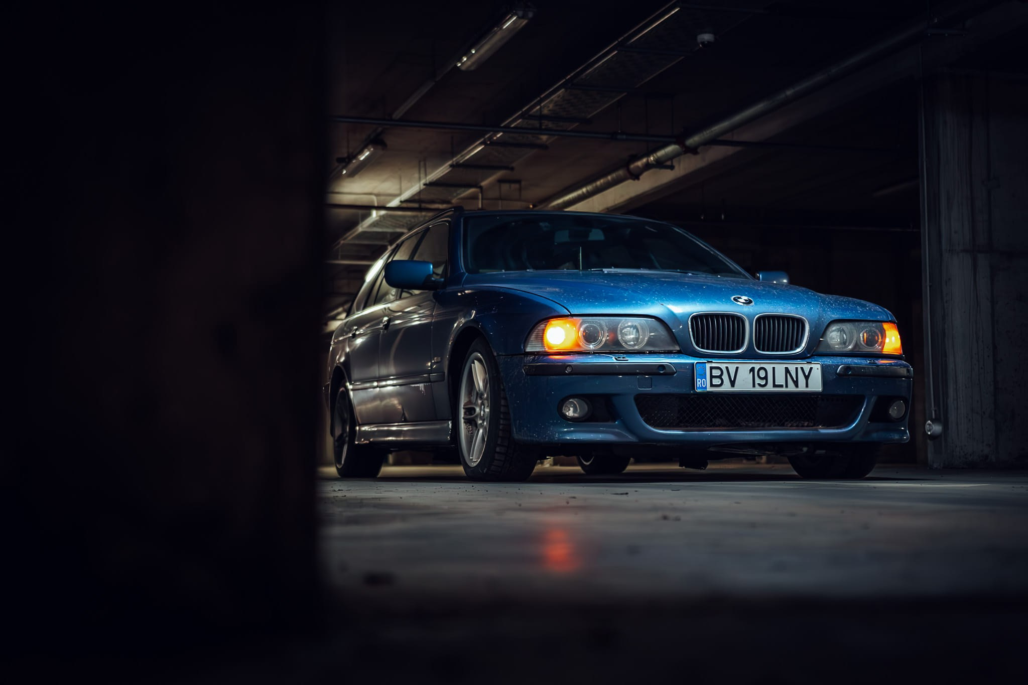 Masini. Ionut Brehuescu — Fotograf