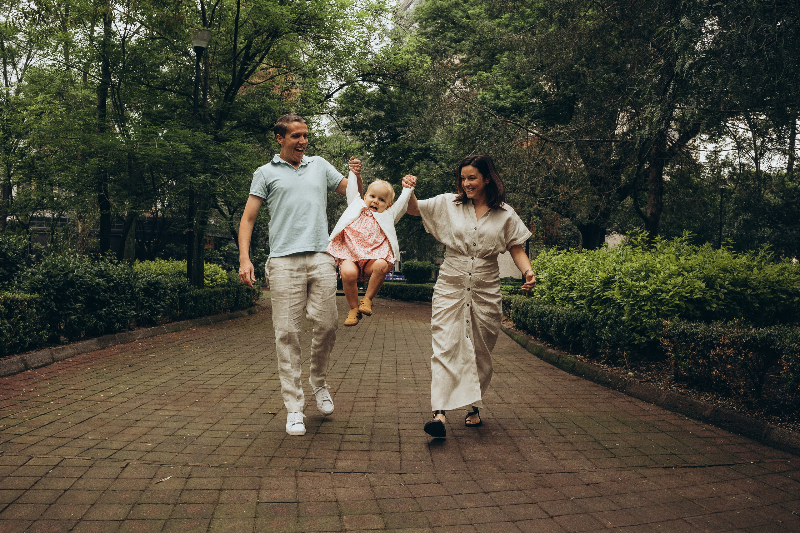 Sesión de una familia en Polanco, parque Lincoln. Irina Krokhaleva. Fotógrafa de familias y parejas en la CDMX, México
