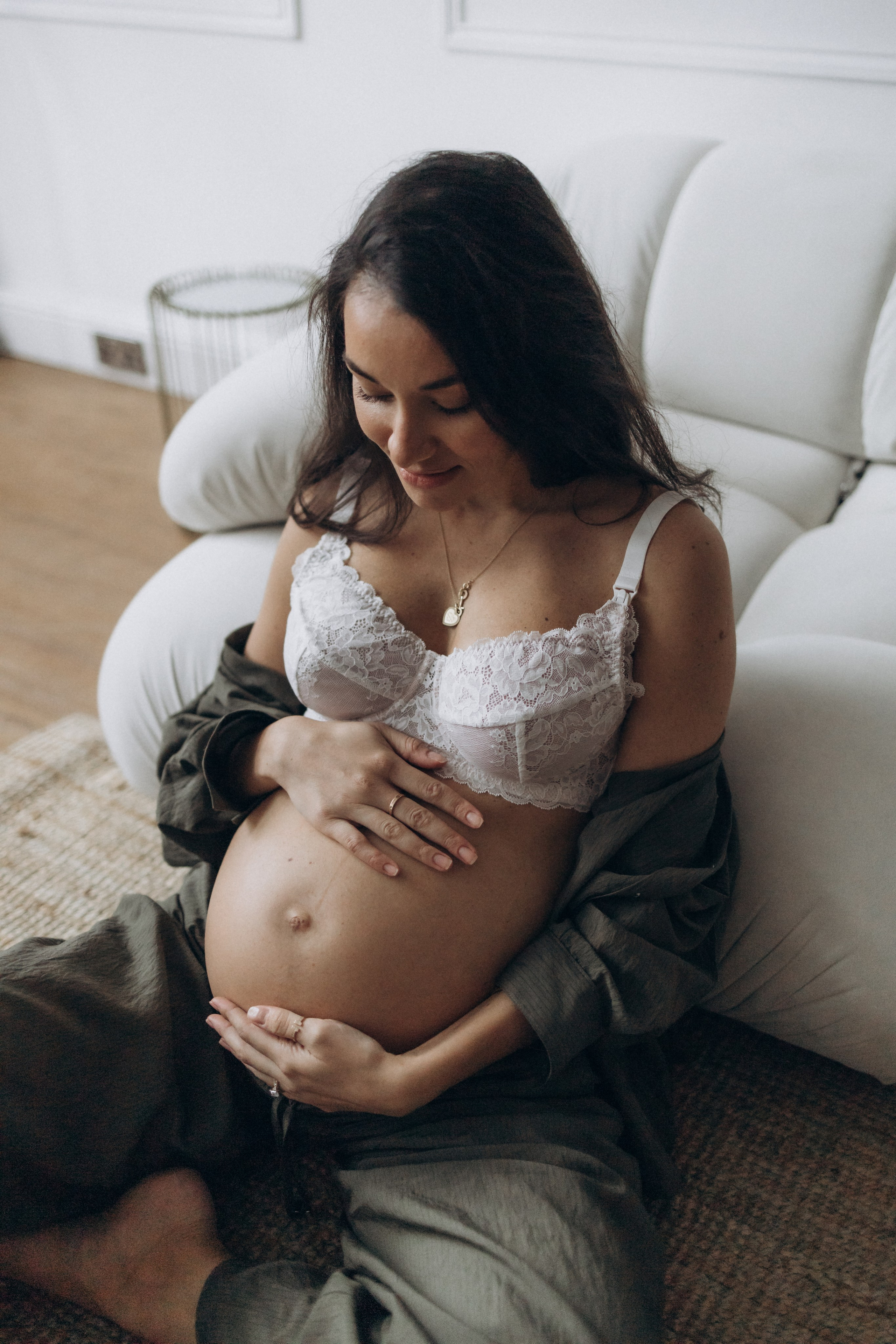 Pregnancy. Photographer in Milton Keynes, Northampton & London — Wedding, Family & Portrait Photography