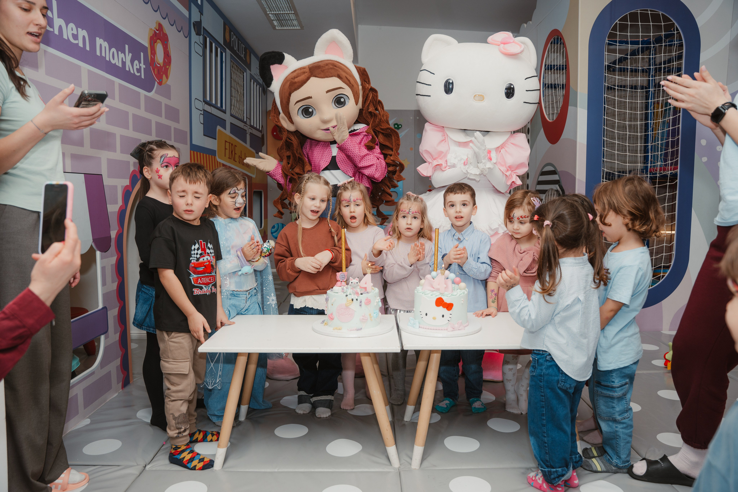 Roðendani. Porodični fotograf