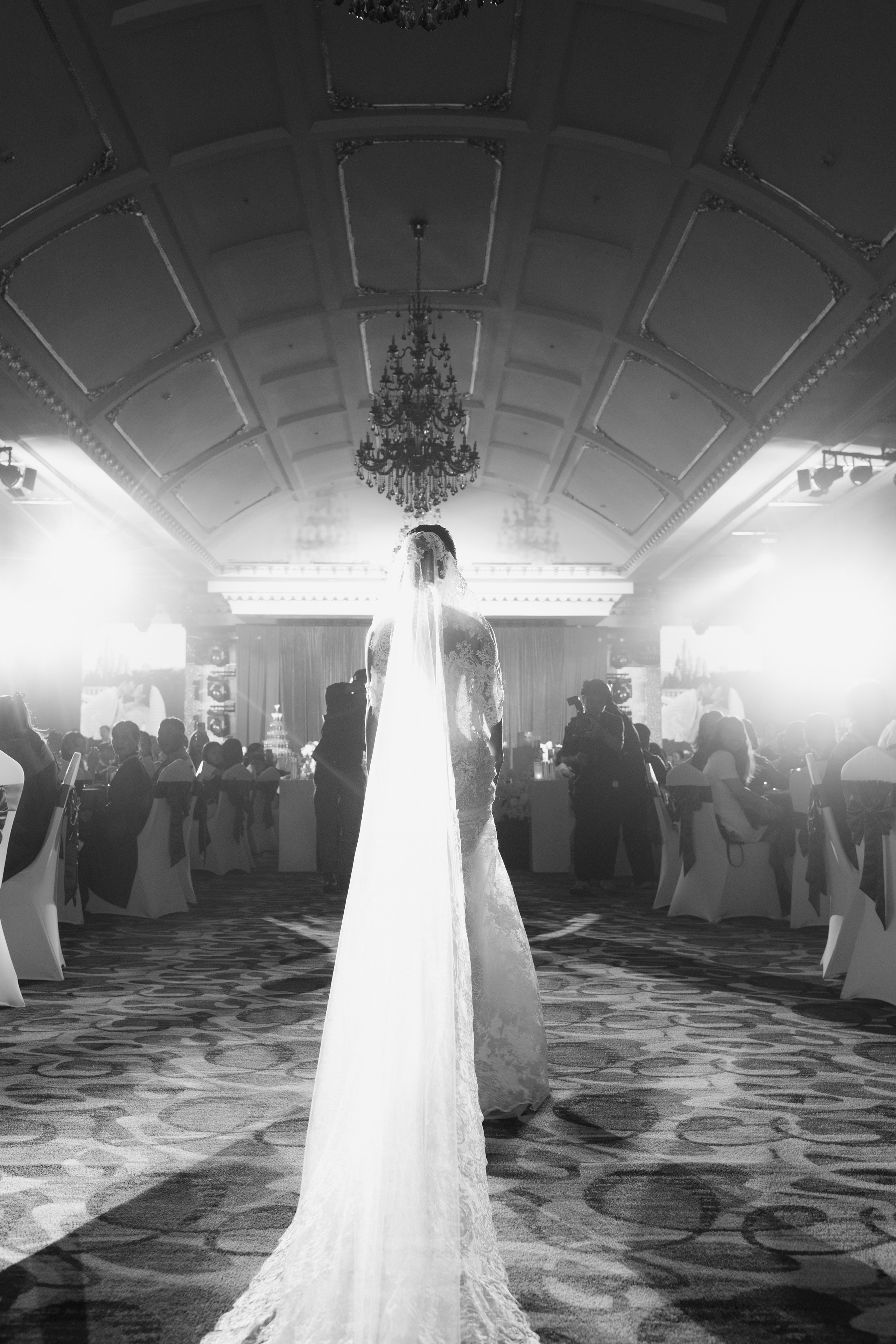 Man + Thu | Photojournalism. BenColor Studio