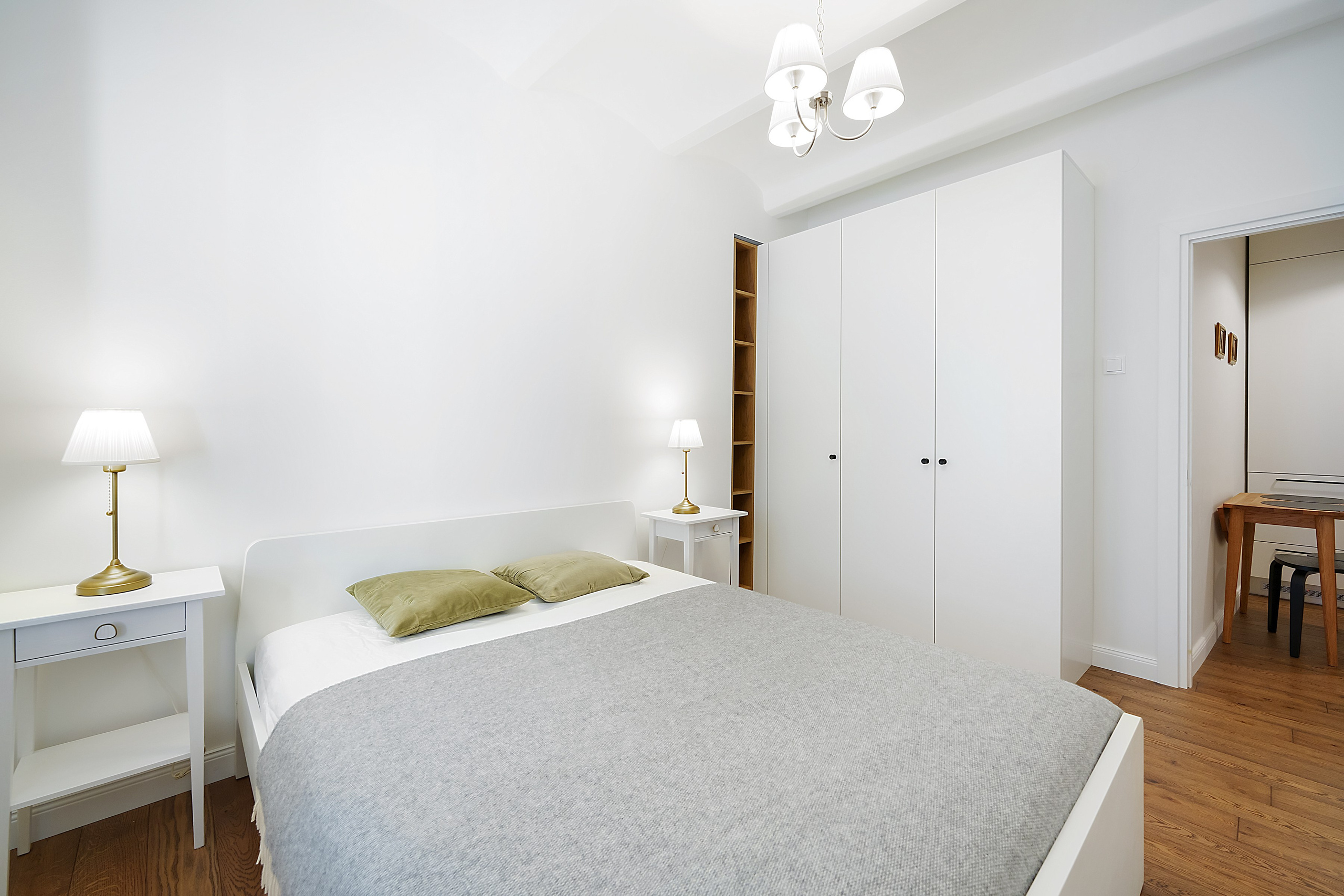 Užupio g.2. Elina Sapiega fotografė Vilniuje