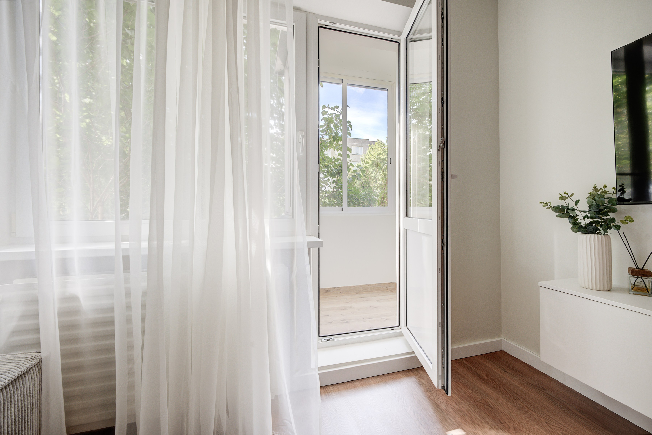 Fabijoniškių g. 73. Elina Sapiega fotografė Vilniuje