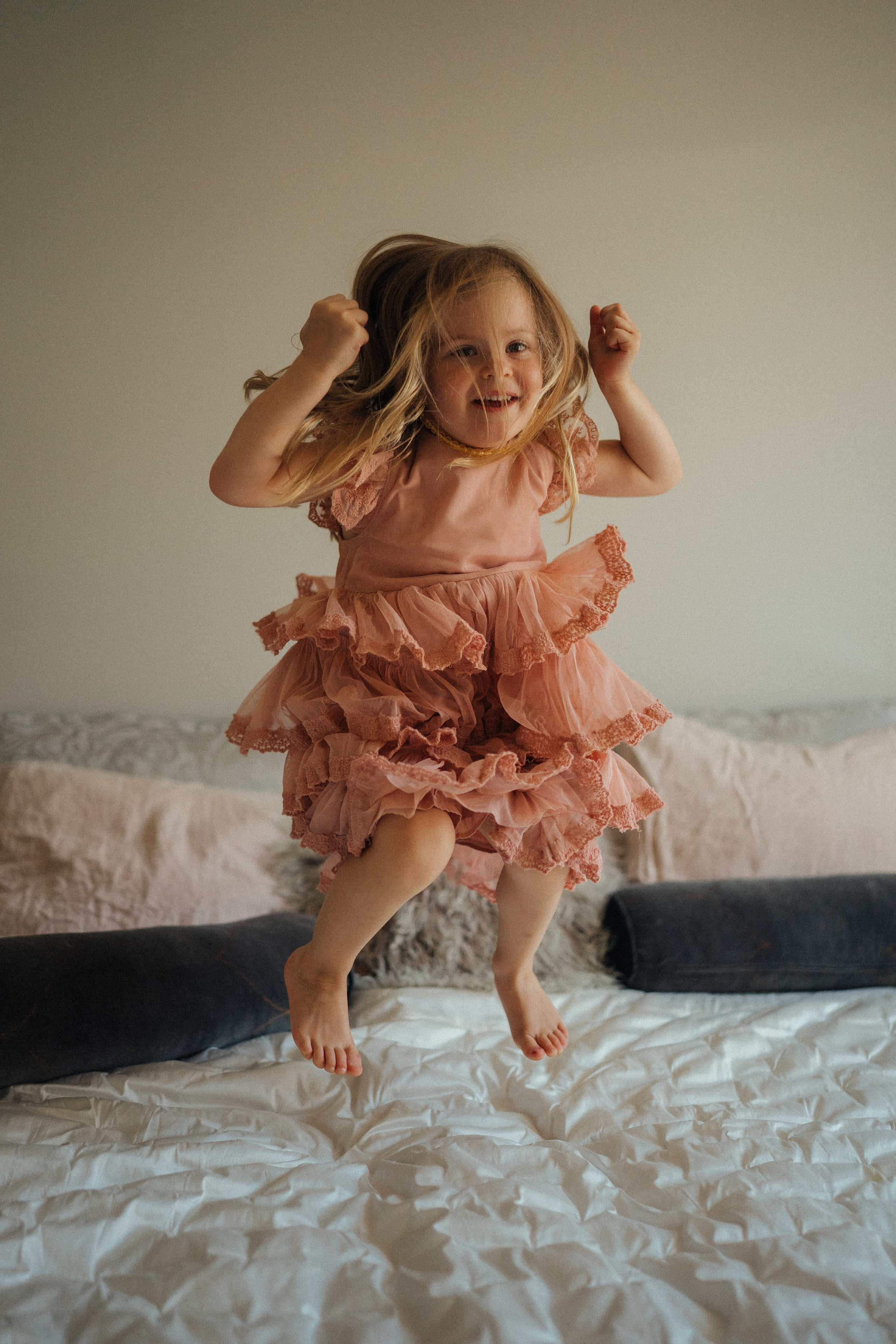 L&H. Wedding and potrait photographer in Helsinki Vickan O