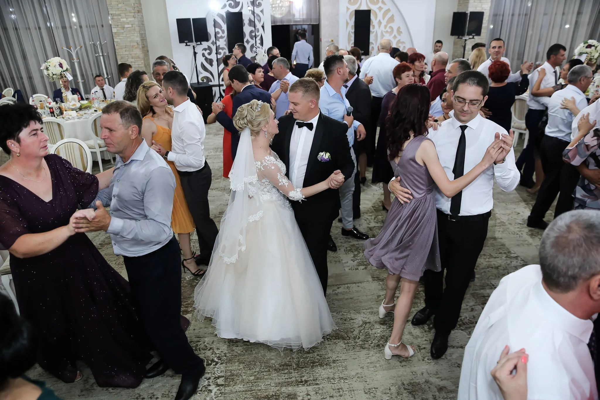 Bogdan si Liliana - Nunta Romania. Alex Events Photographer / Videographer in Denmark Horsens, Vejle, Odense, Aarhus. Wedding, Baptism, Photo Studio