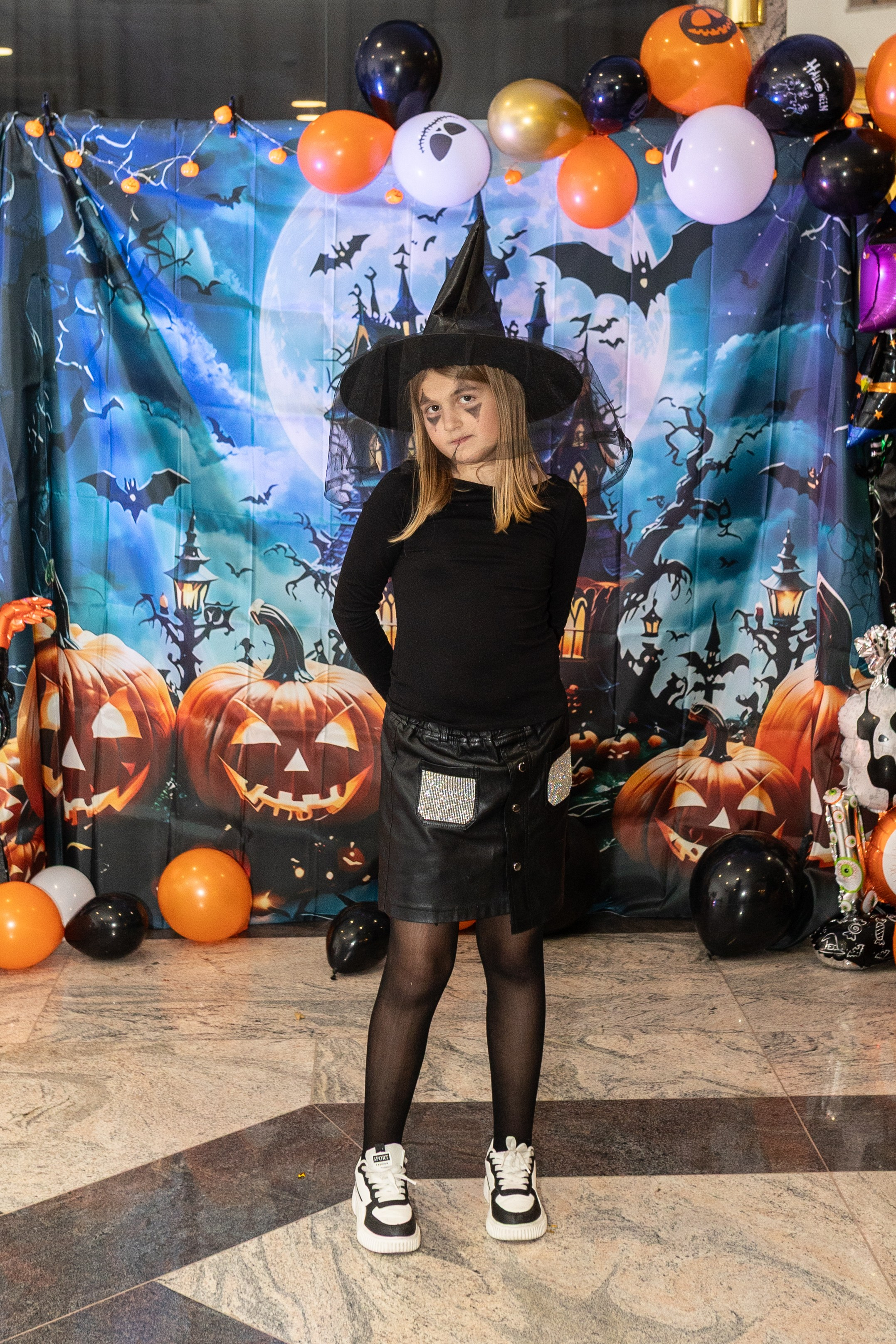 Leo dance studio Helloween 2025. Семейный и детский фотограф в Варшаве Мила Бобровская