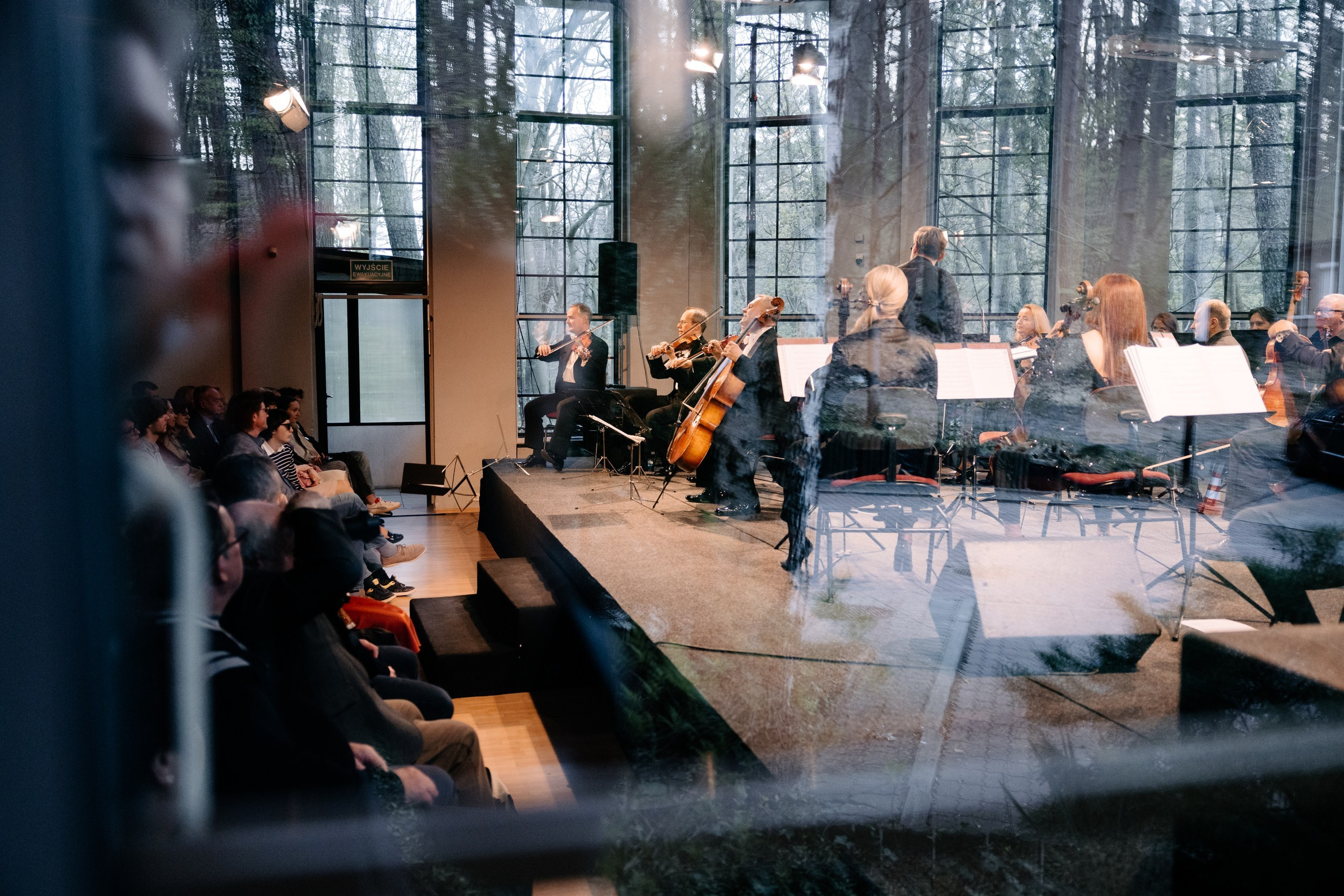 Mocarta Trio. Fotograf Ślubny Warszawa - Sesje Biznesowe Rodzinne Eventy