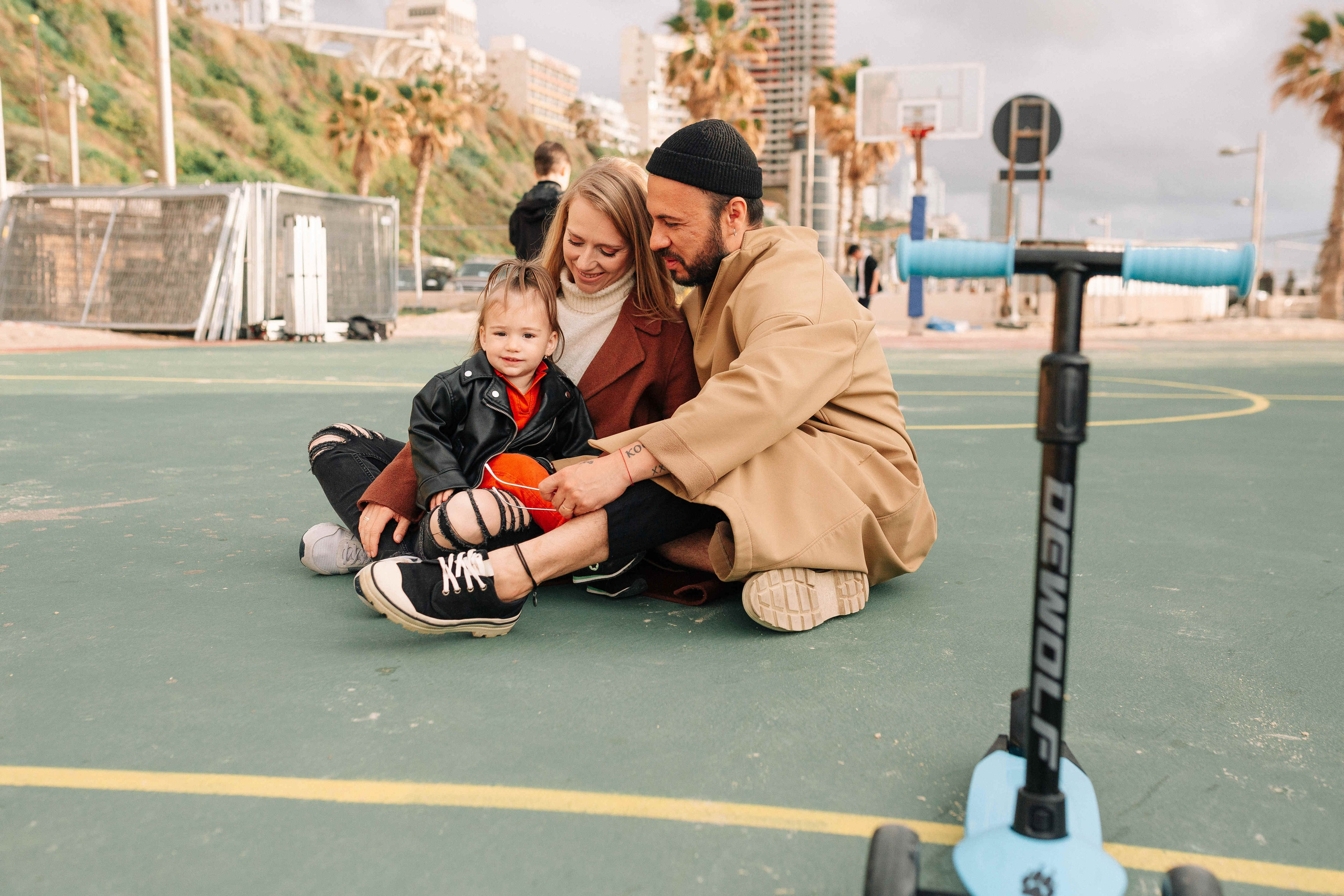 WINTER PHOTOSESSION AT THE SEA. Https://shi-photo.com/