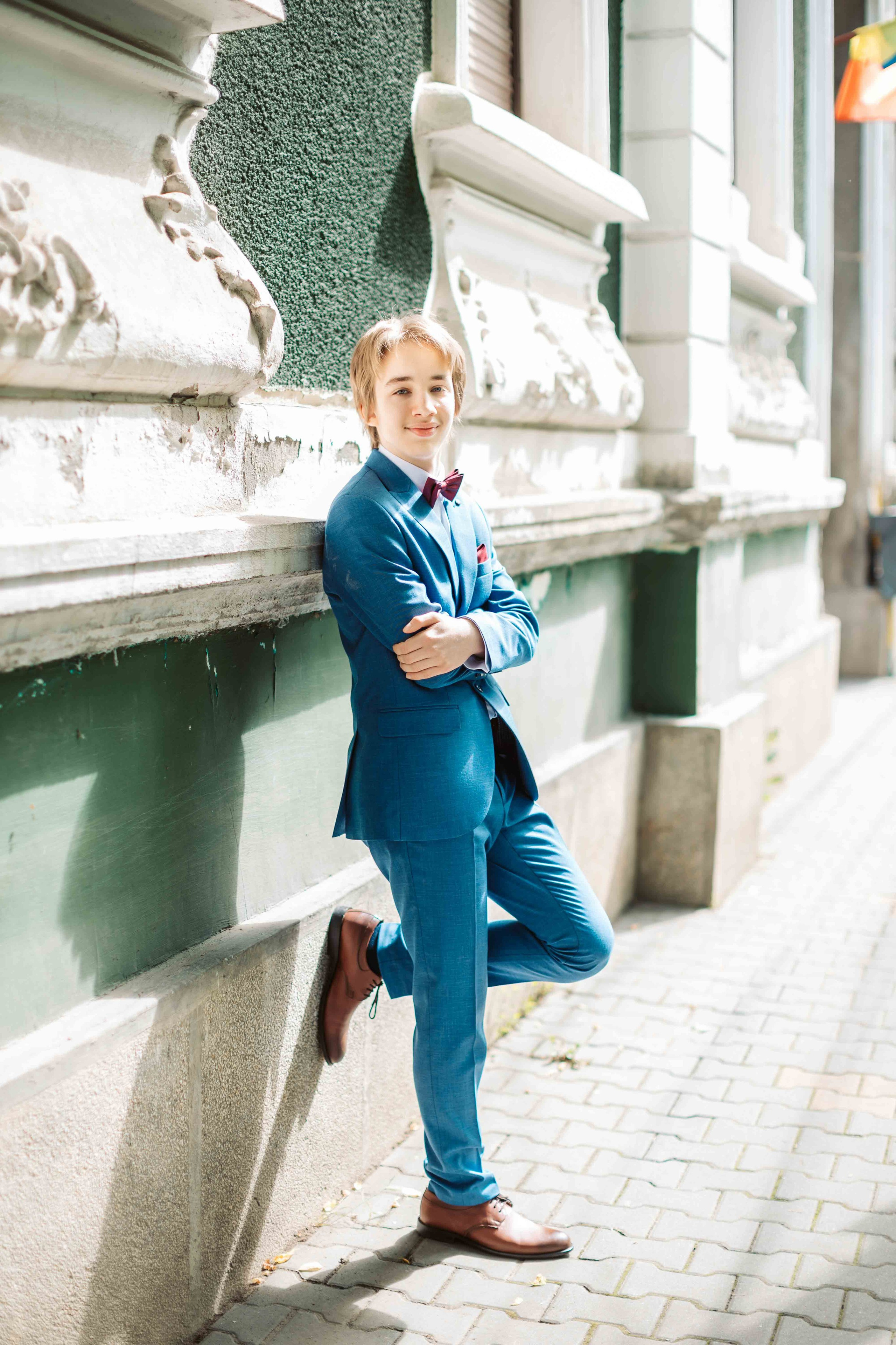 8B — Tudor Vladimirescu. Contrast Studio