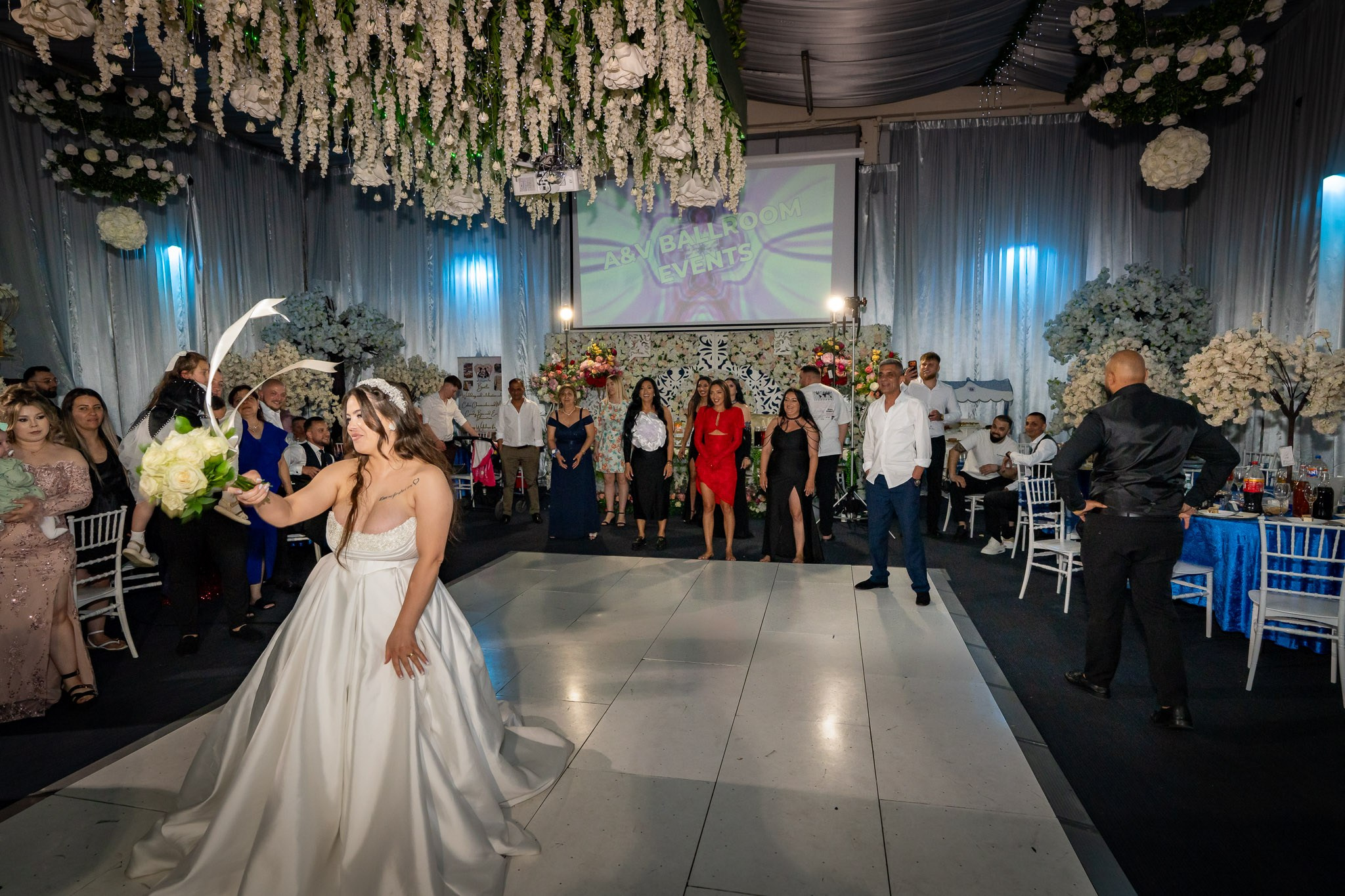 MADALINA & ALEXANDRU — Wedding. Photographer Branescu Dan