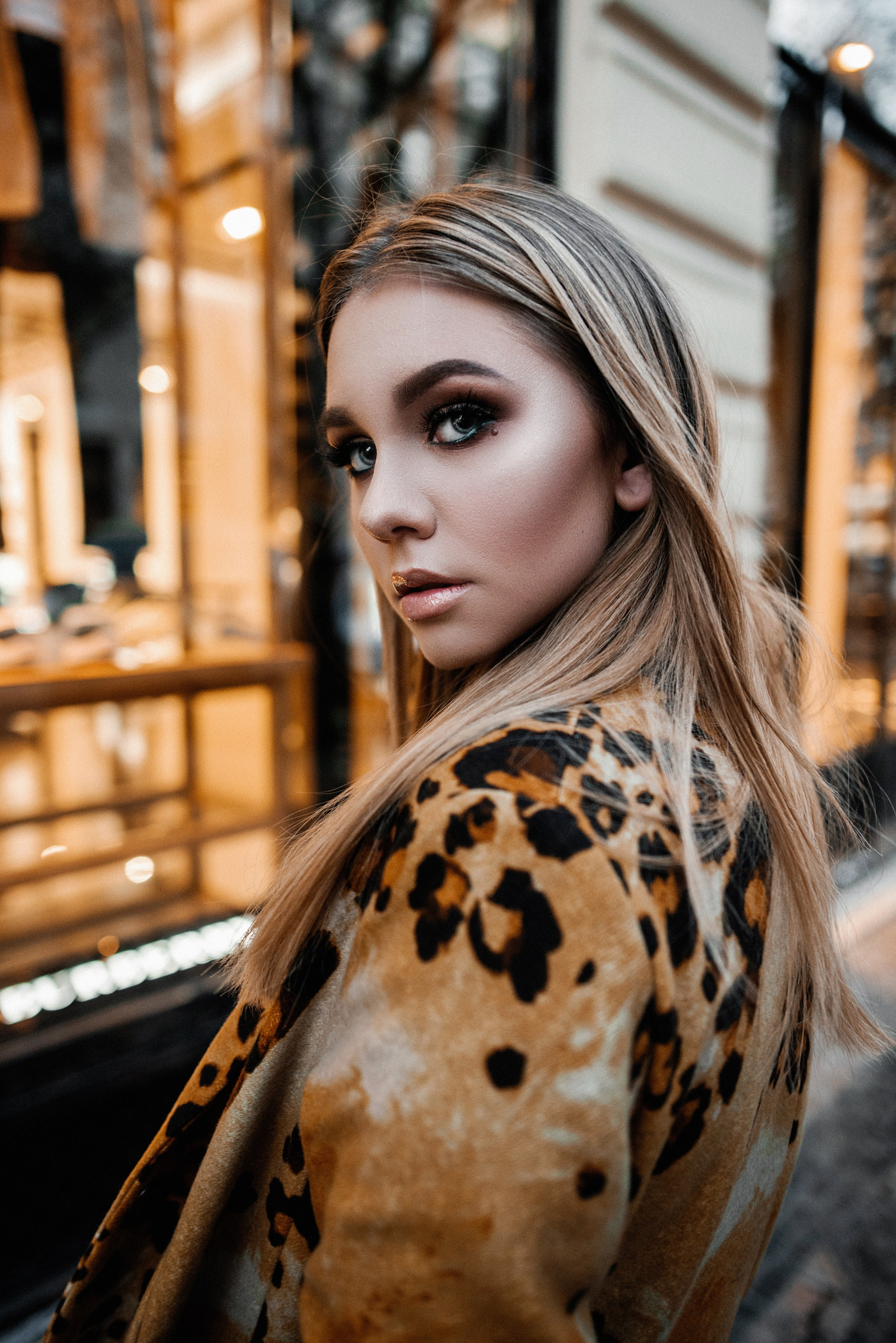 Katrin. ANNA-MARIA PHOTO CONTENT CREATOR — fotograf, estét, umělec a vizuální expert na Instagram v Praze