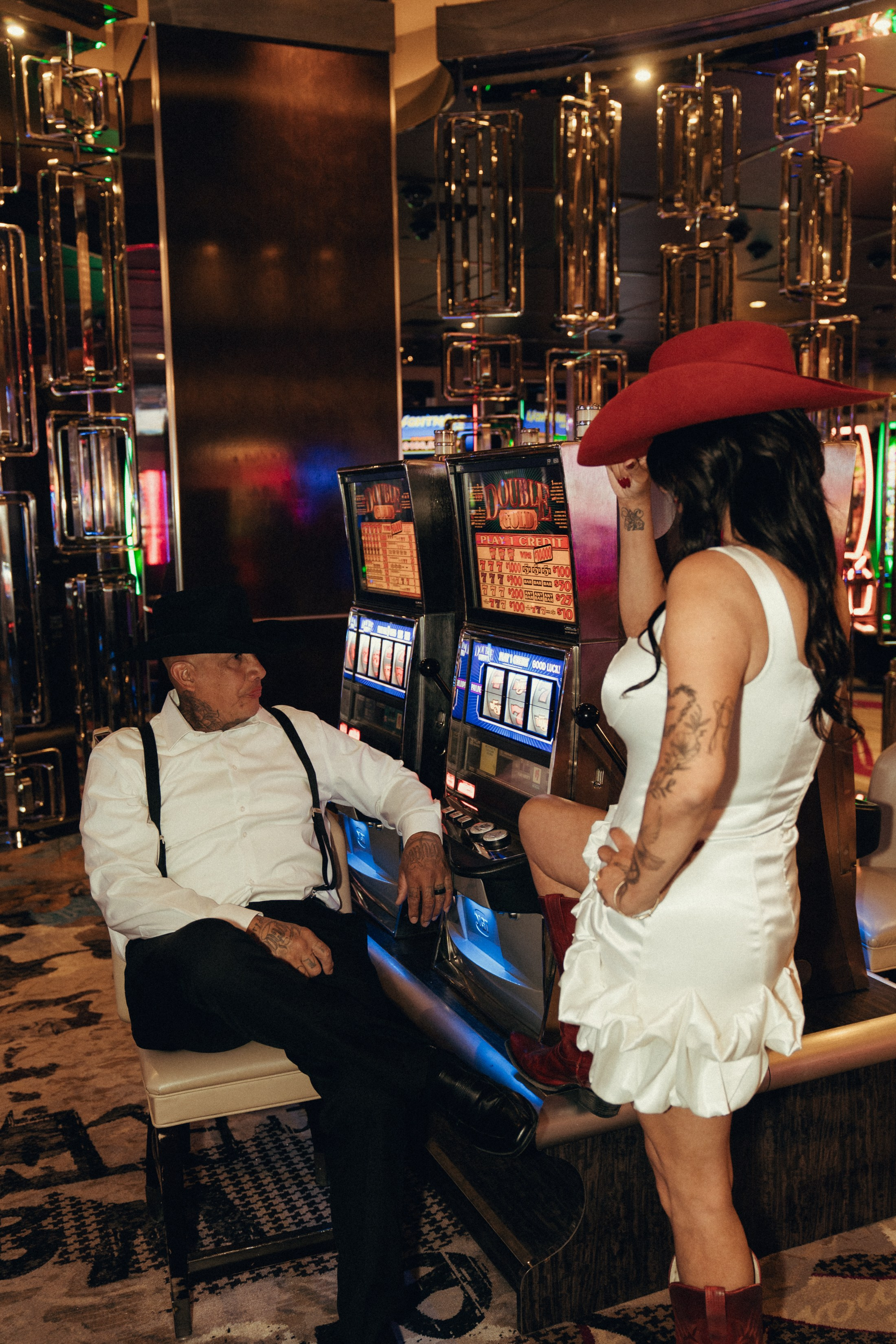 Michelle&Omar. 25 Anniversary. Wedding & elopement photographer Viktoriya Kravtsov. Las Vegas