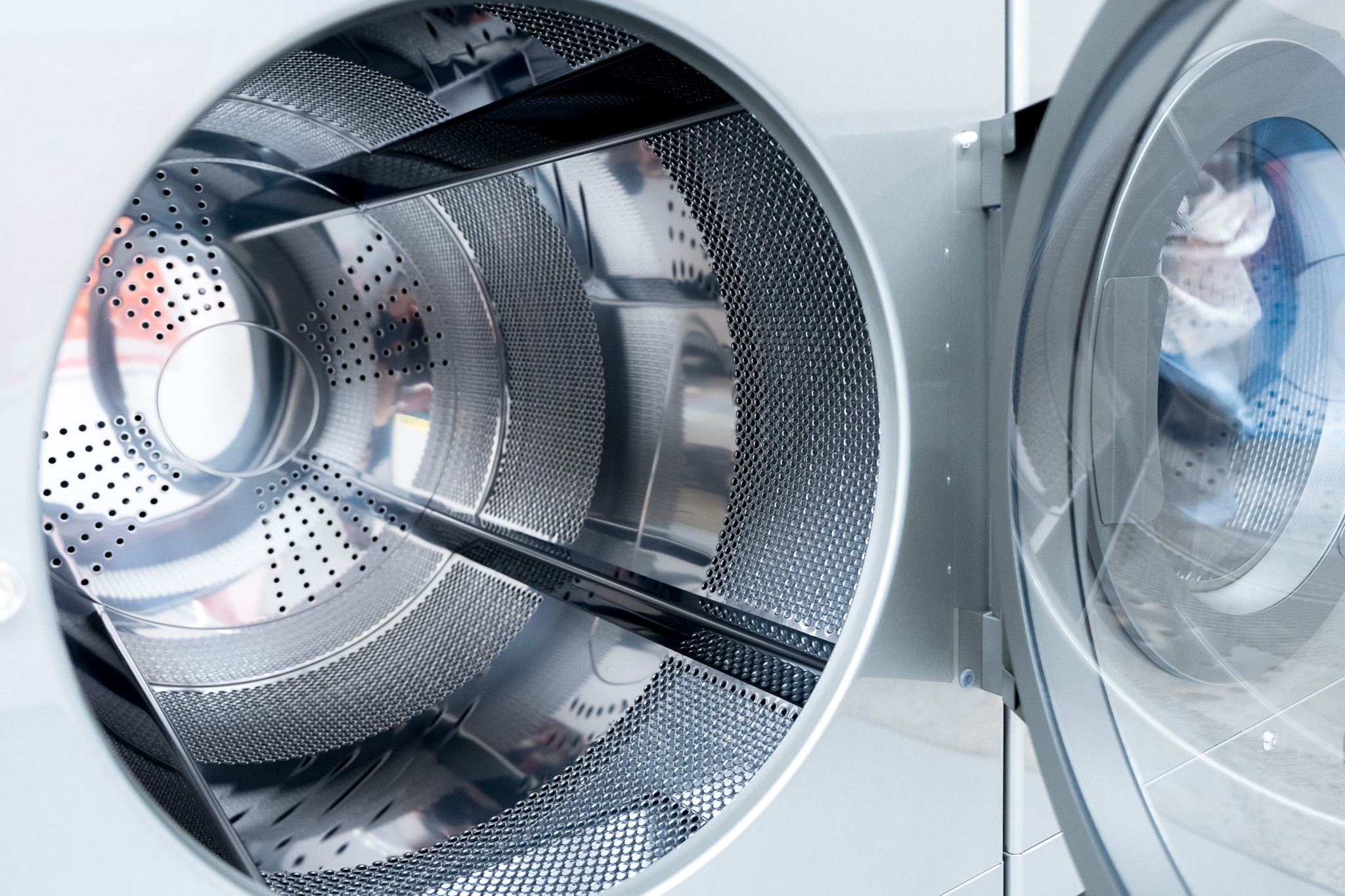 24 Laundromat Leeds. Professional Photographer, Videographer in London Dilyana Tankova