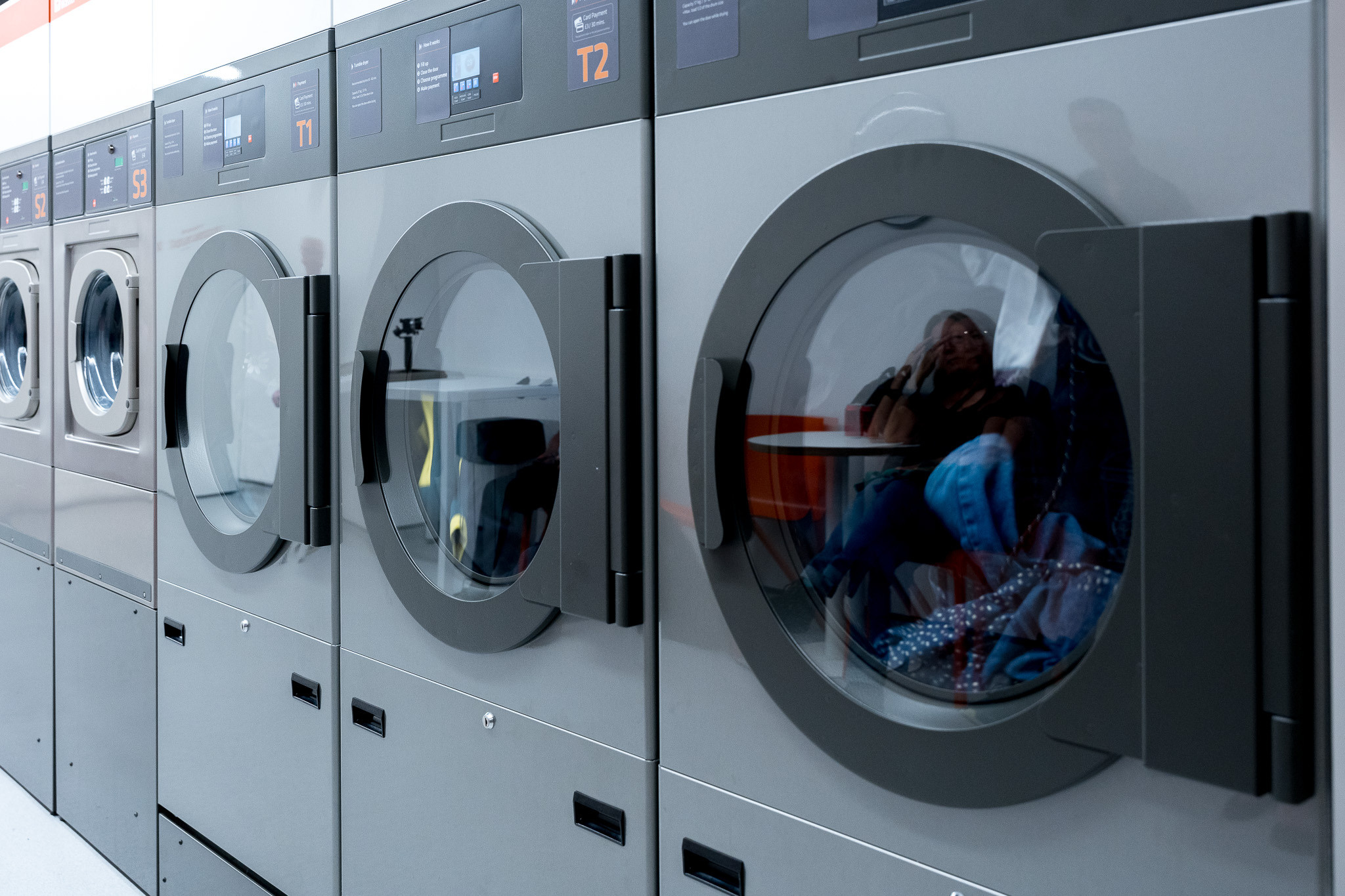 24 Laundromat Leeds. Professional Photographer, Videographer in London Dilyana Tankova