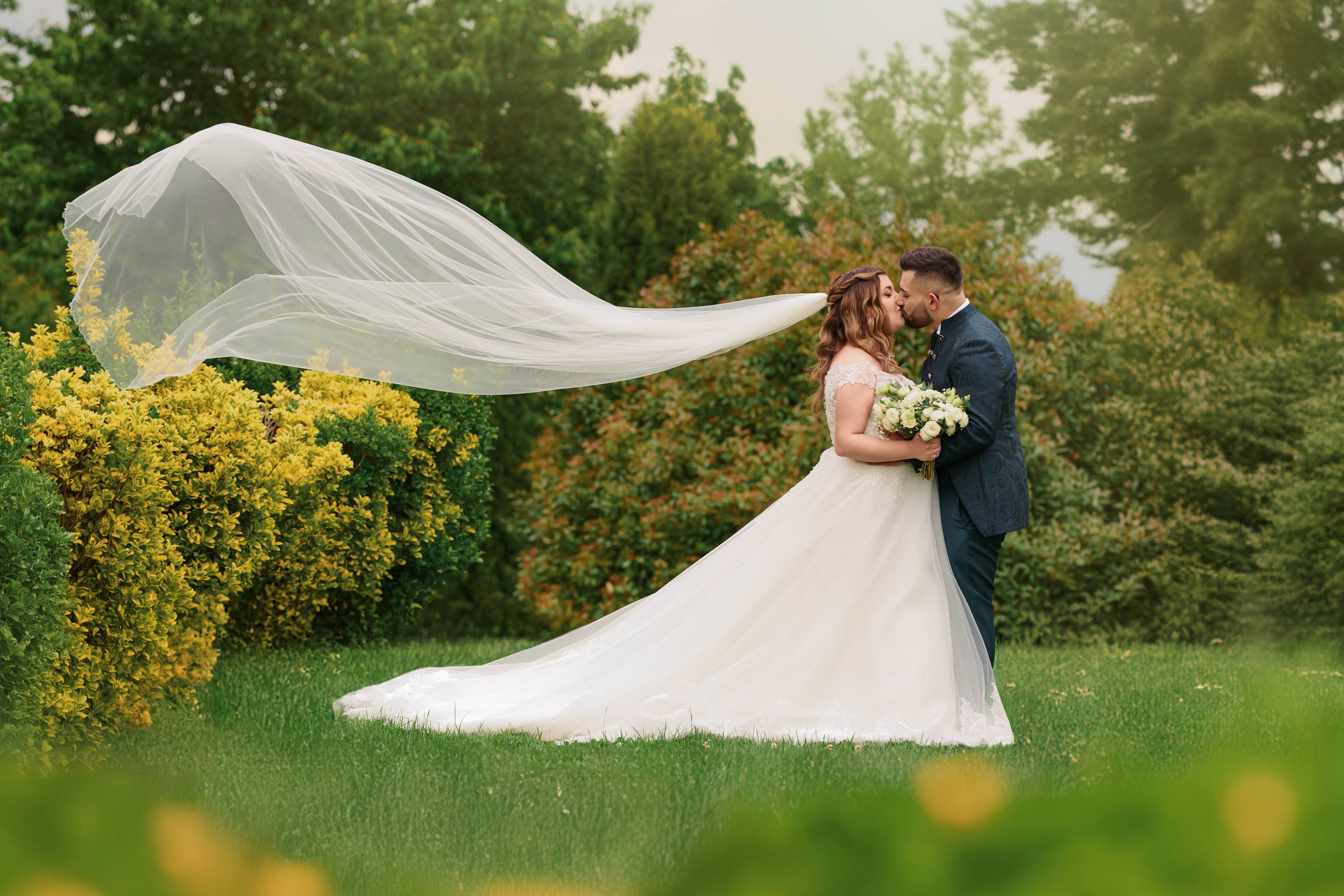 Mattia & Martina. Fotografo matrimonio Lago di Como Ferrari Media Production