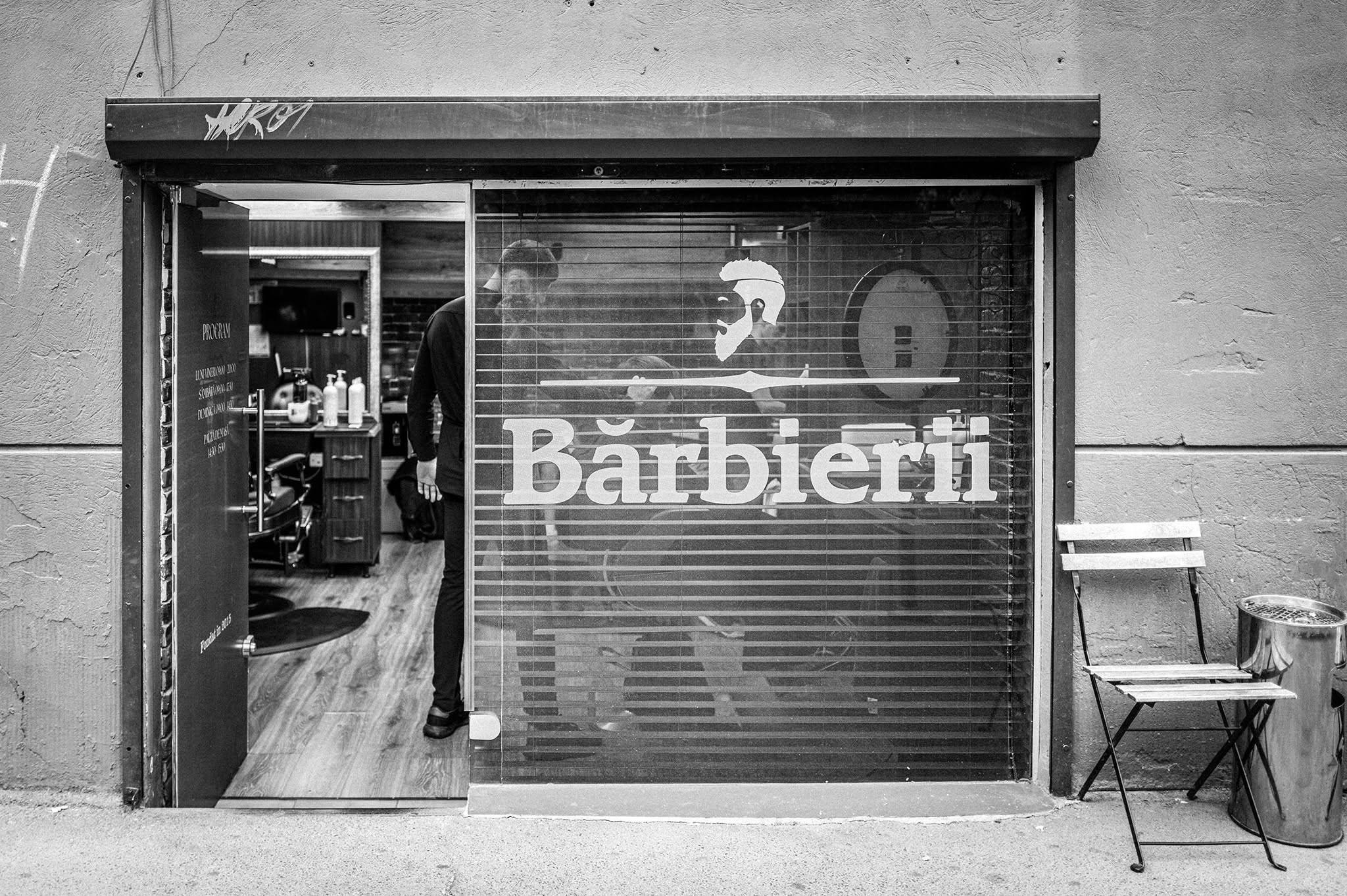 Street Photography. Graphic designer Andreea Maieru
