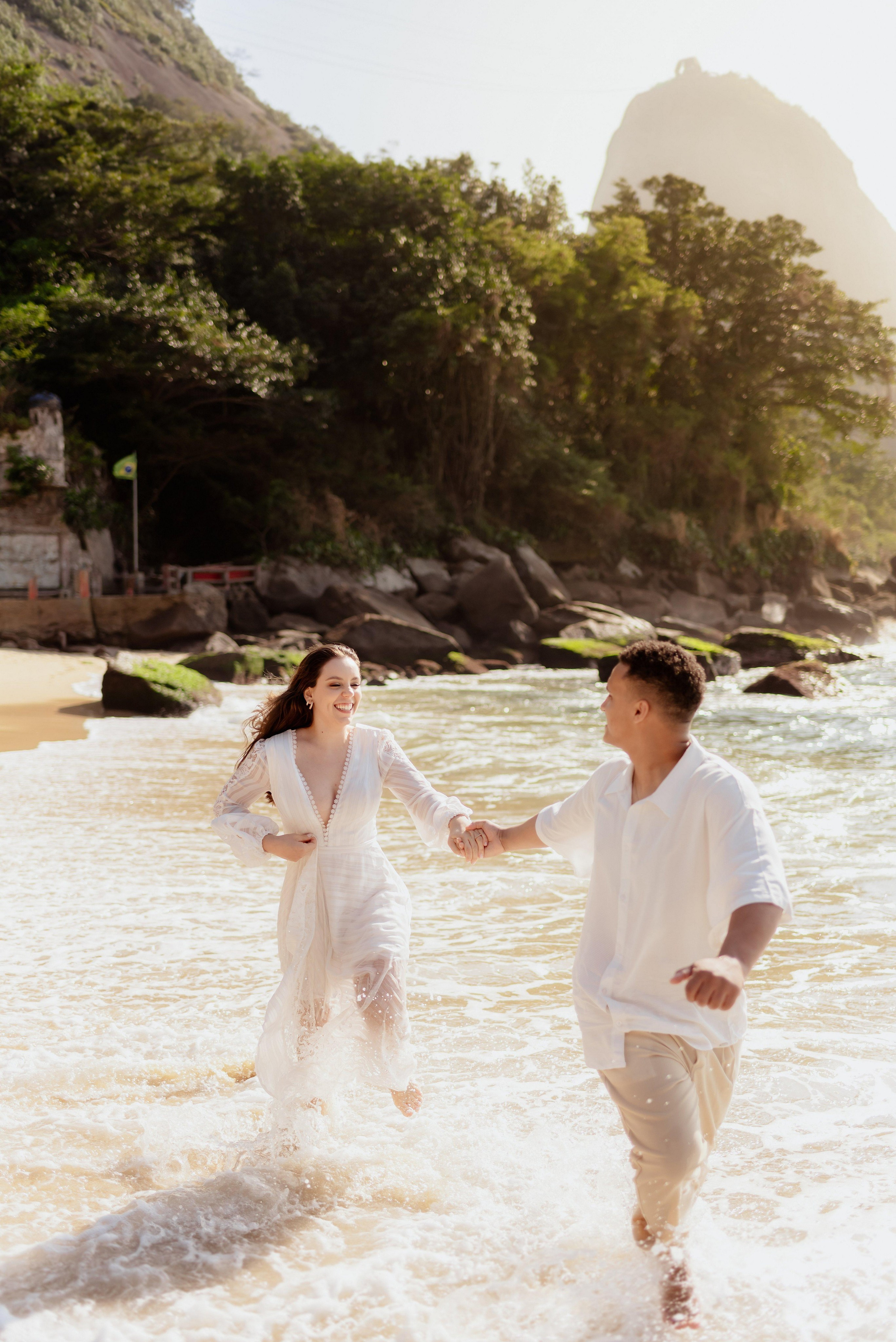 Pré Wedding no Rio de Janeiro • Maria Eduarda e Gabriel. Barizon Fotografia | Fotógrafo de Casamentos, Ensaios e Eventos | Paraná
