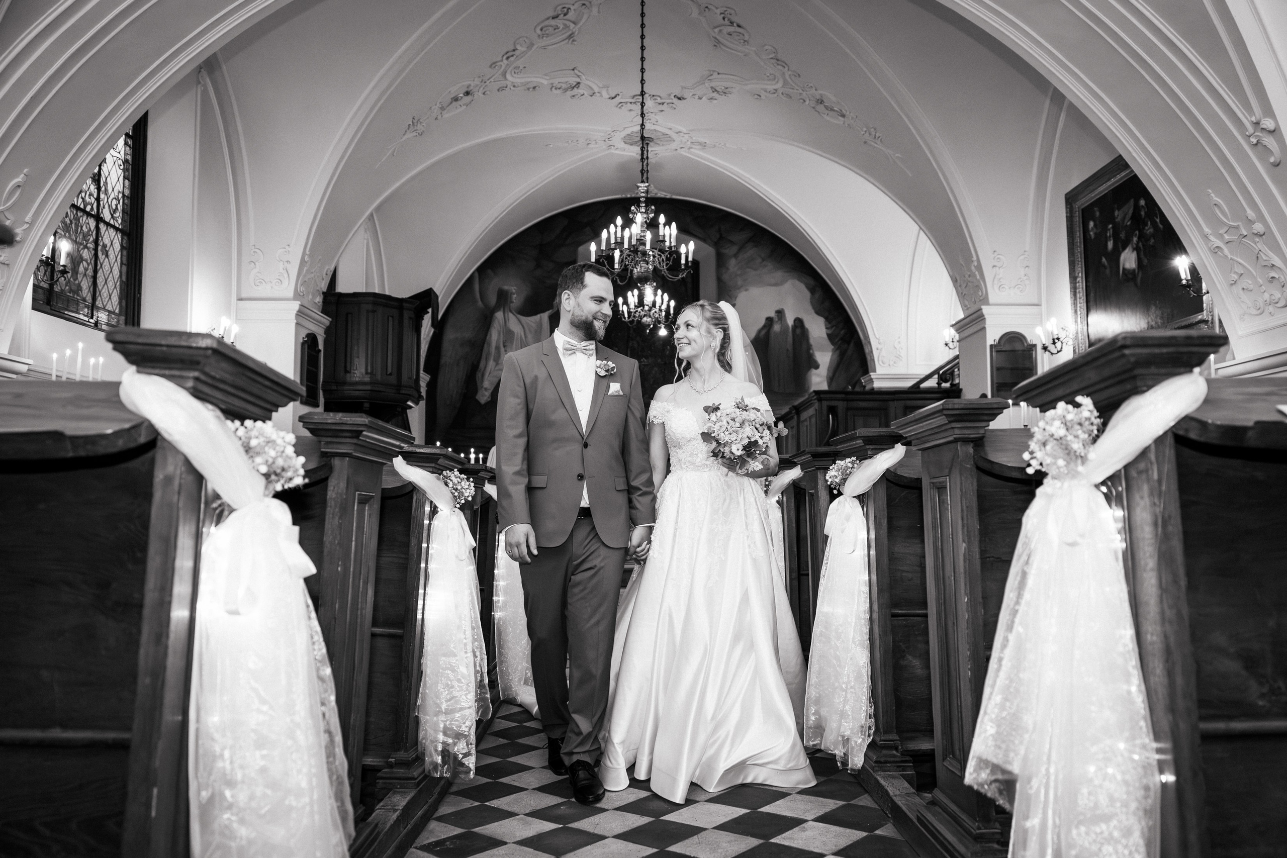 Hochzeit im Schloss Detmold – Kreatives Hochzeit Fotoshooting & Emotionale Hochzeitsreportagen!. Hochzeitsfotografin in Gütersloh | Authentische Hochzeitsreportagen | TK Photographie