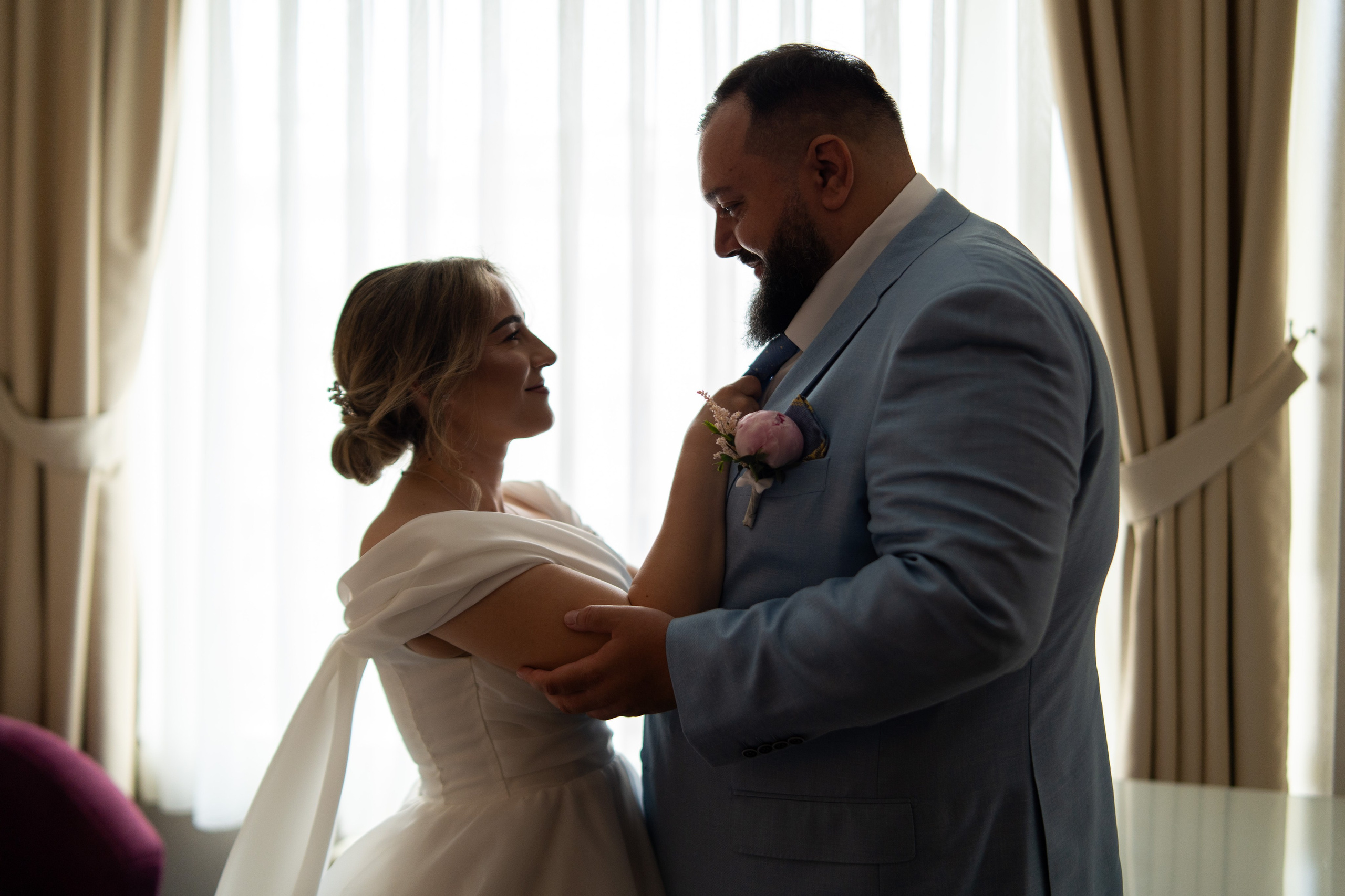 Alexandra + Andrei / Iasi. Foto-Video Nunta Iasi, Suceava, Bucuresti / Disponibilitate 2025 — 2026 — 2027