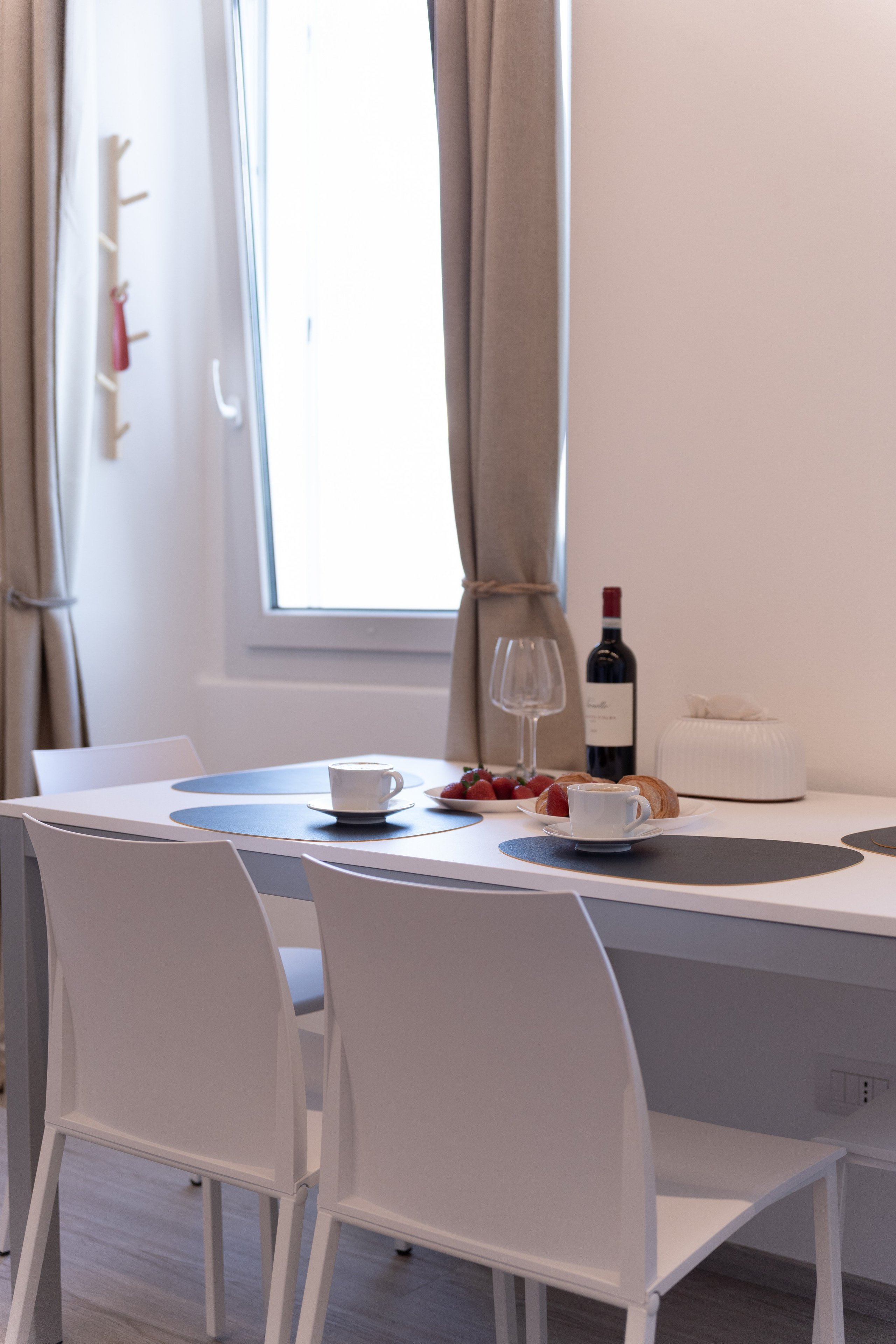 Lake Maggiore apartment. PHOTOGRAPHER IN ITALY