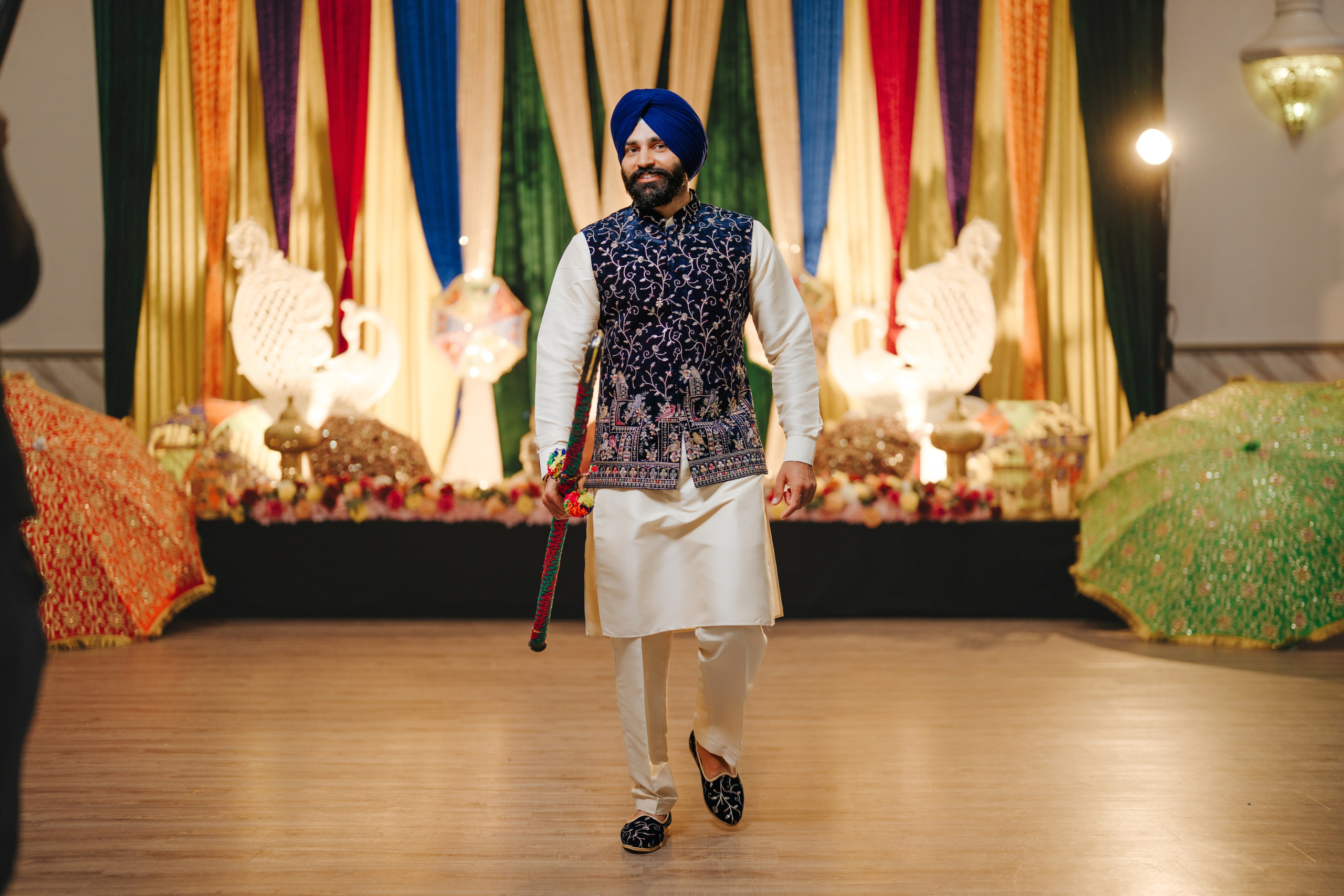 Gagan & Jasmeen. Wedding Photographer & Cinematographer studios