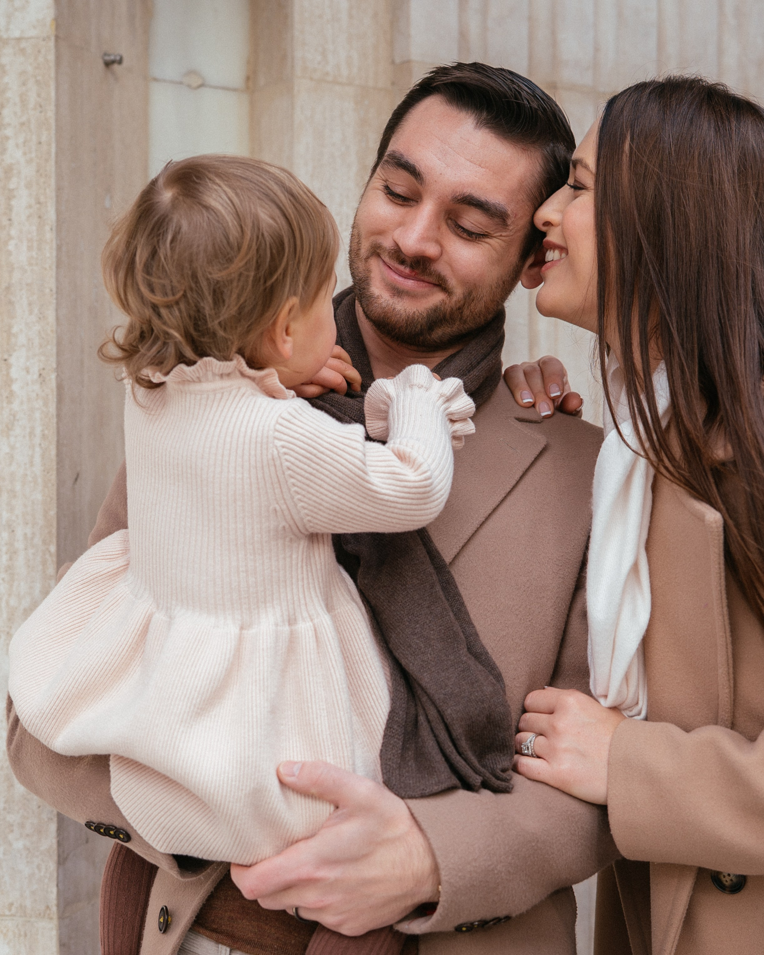 Juilette & family. Photographer in Madrid, Spain. Alyona Belyaninova