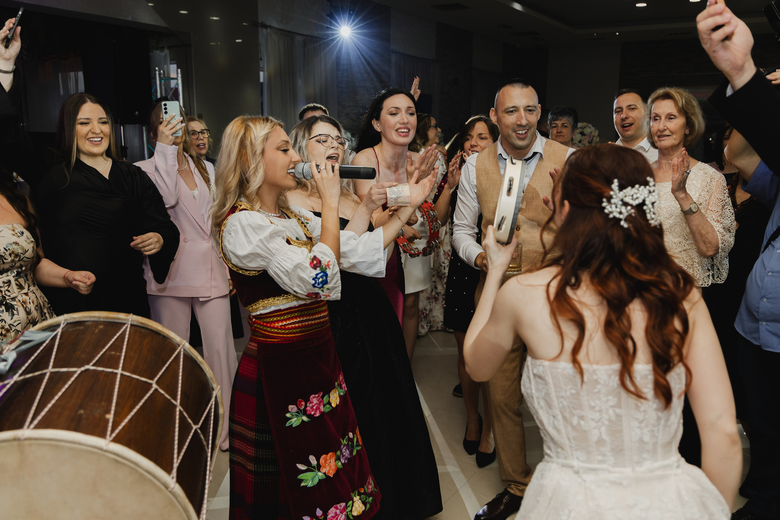 Anita i Aleksandar - Venčanje u Beogradu. Milan Lukovic professional wedding photographer