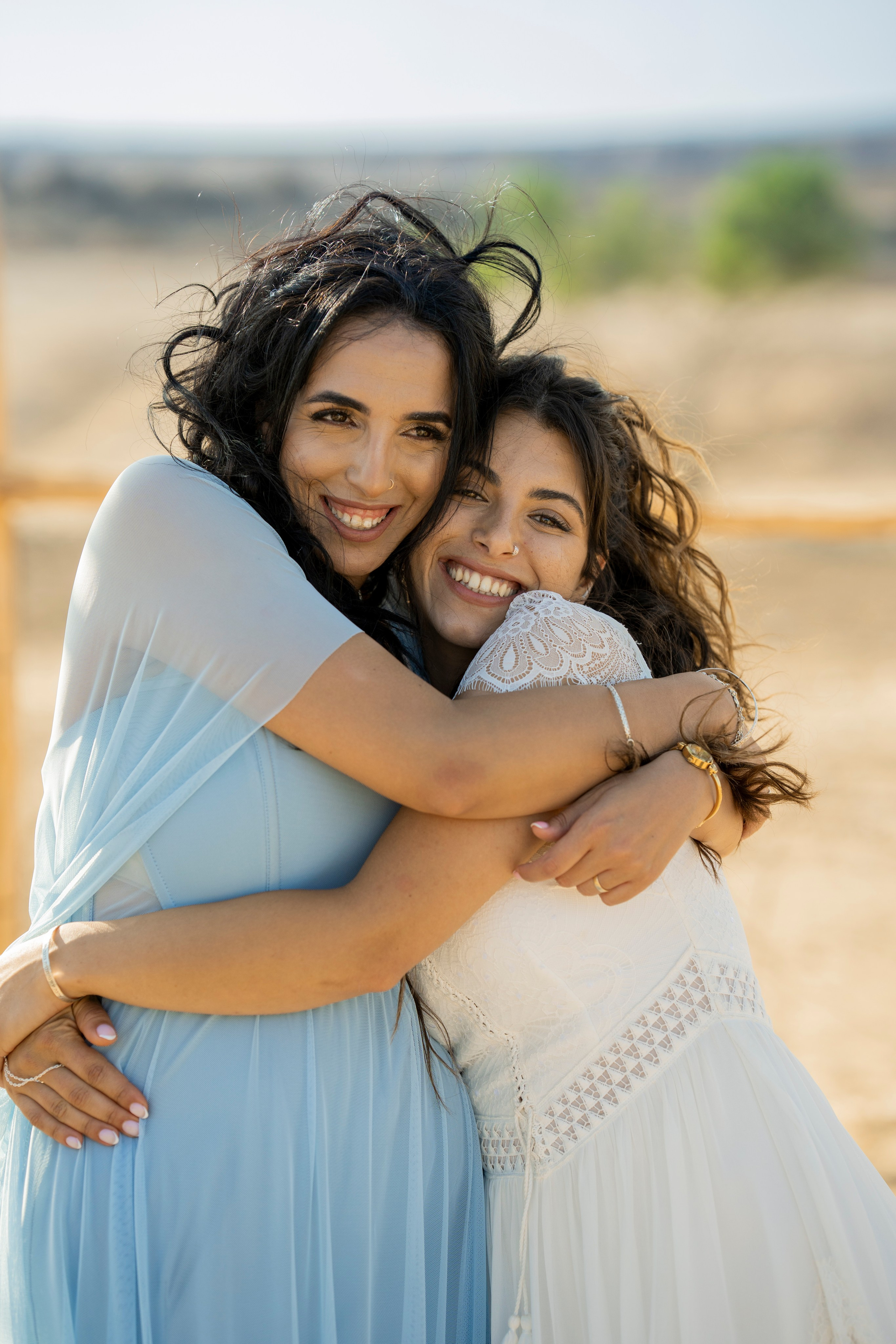 אביה ואחיה. יוסף מזרחי צילום חתונה, ברית וזוגיות. צלם מקצועי שאוהב להוציא אתכם הכי יפים ברגעים הכי מרגשים