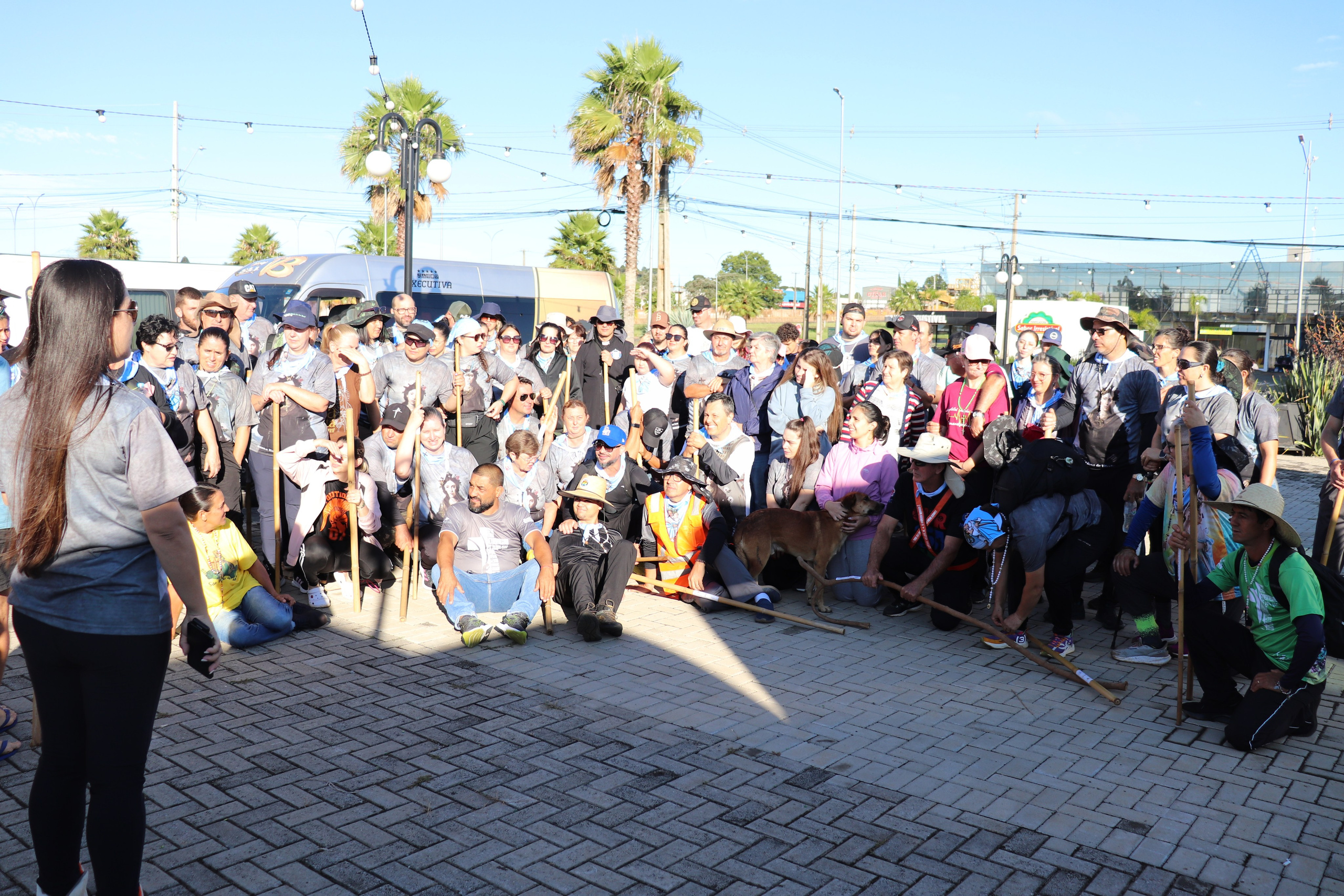Peregrinação Nossa Senhora de Belém. Handa Produções