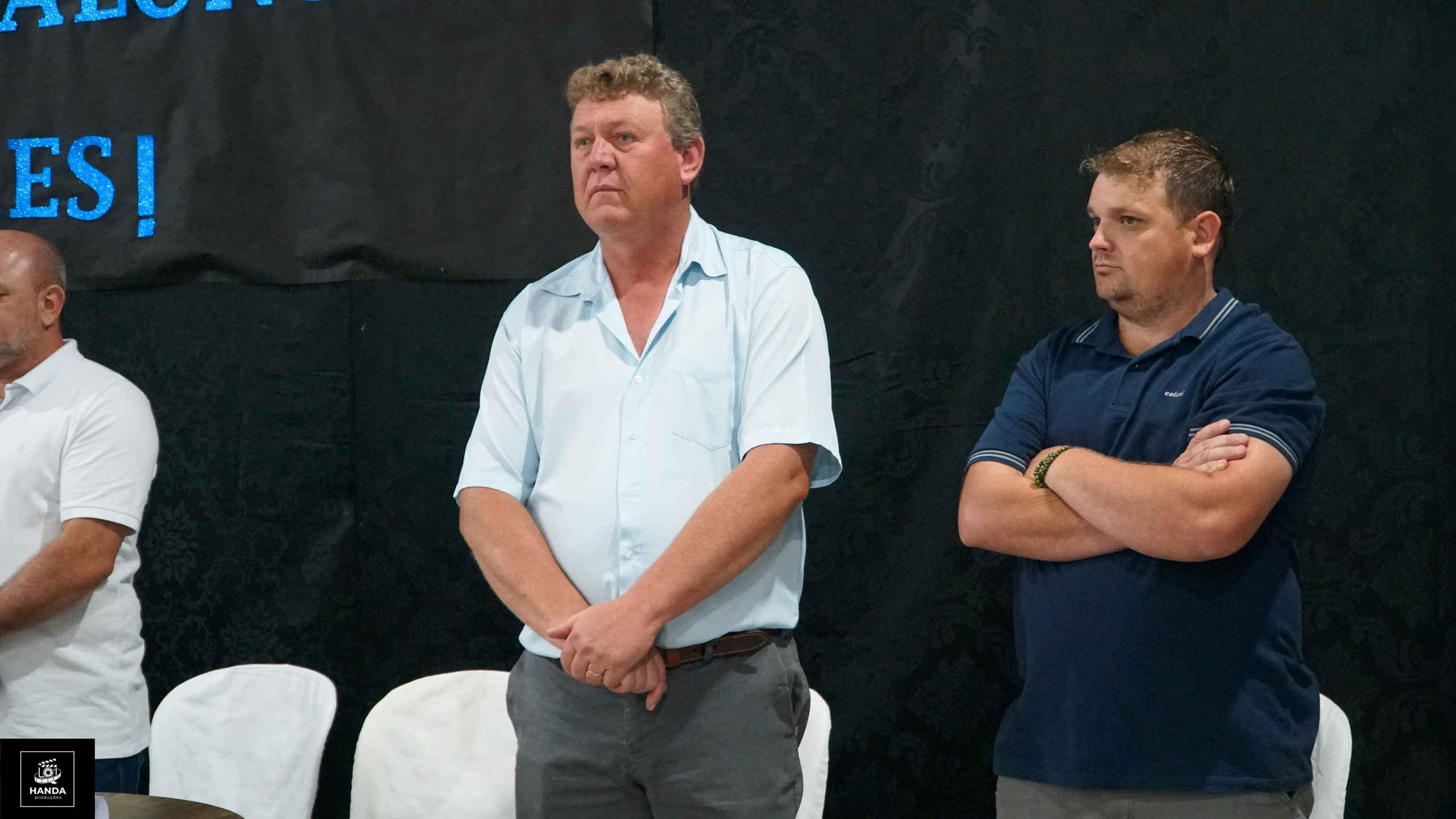 Noite autógrafos colégio Aurélio Buarque de Holanda. Handa Produções