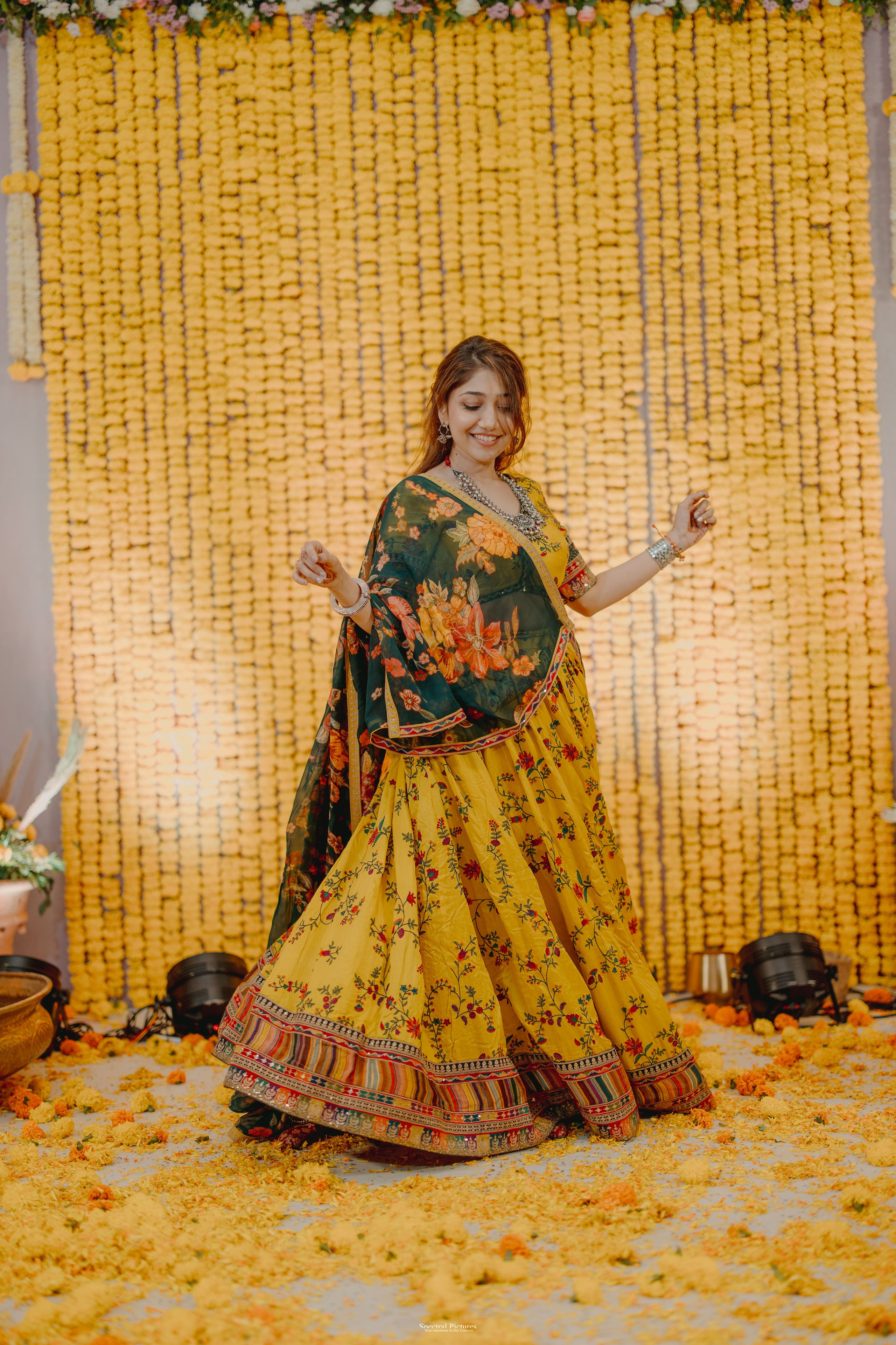 #ADIकीAESHहै