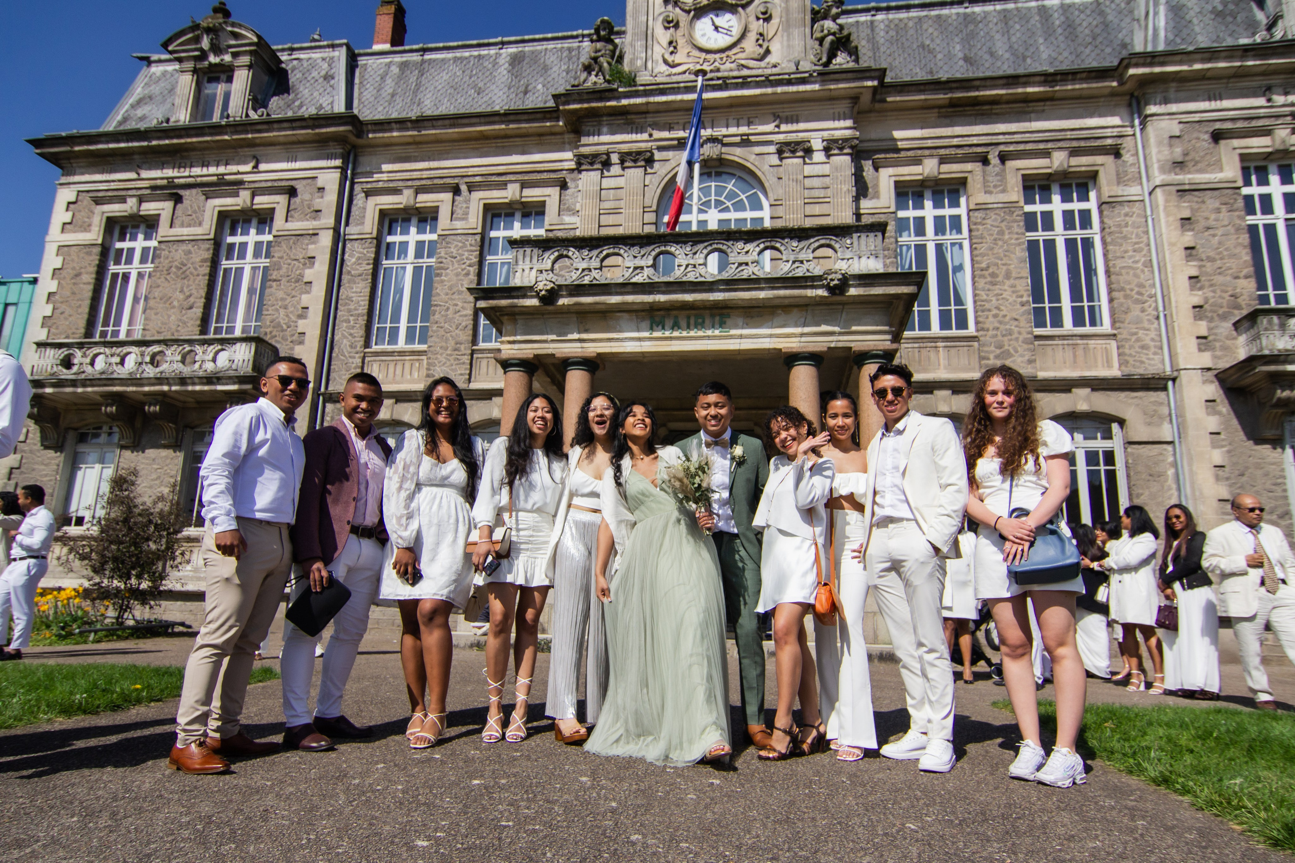 Ny & Hasina | L’histoire d’amour. Studio photo « Partage ton bonheur » – Photographe famille près de Châtellerault, Poitiers et Tours