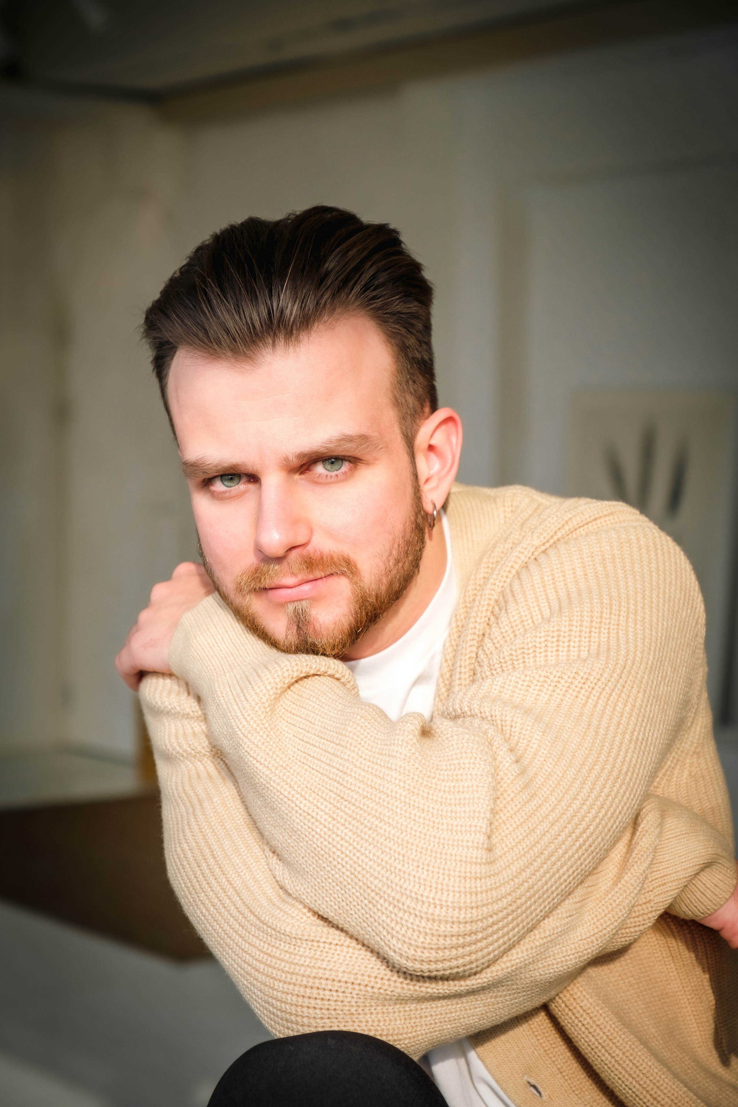 Men studio photography. Photographer in Seoul Dobrokvashina Natalya