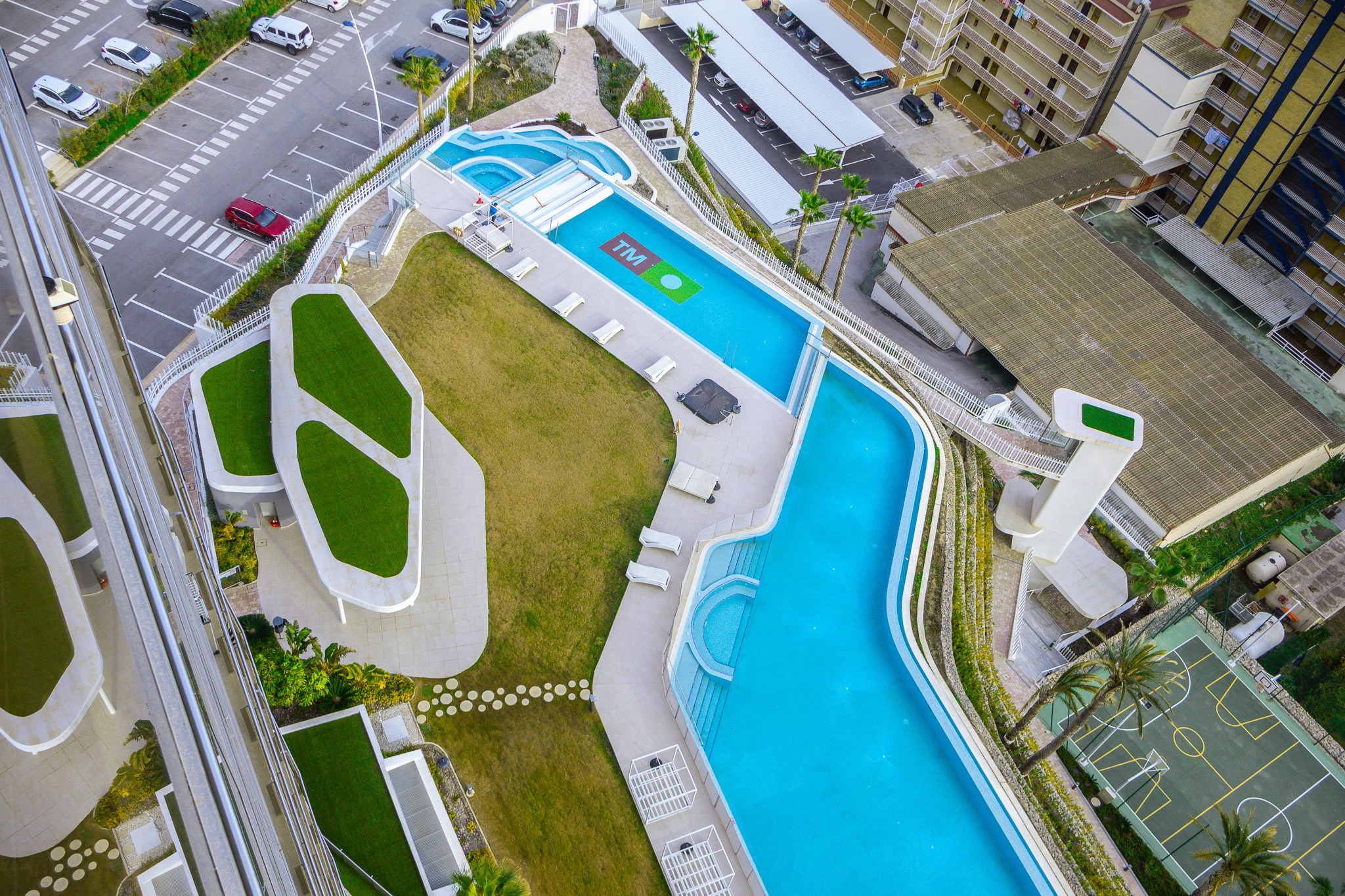 Stay in Benidorm — 5days|4nights the Highlights✨. Create with Twila