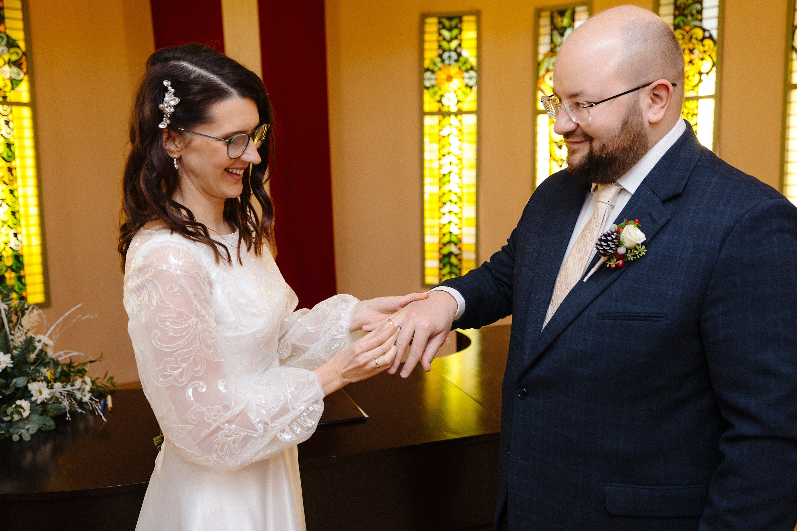 Зимняя свадебная фотосессия в музее искусств. Евгений Тимофеев | Свадебный и контент-фотограф и видеограф в Риге