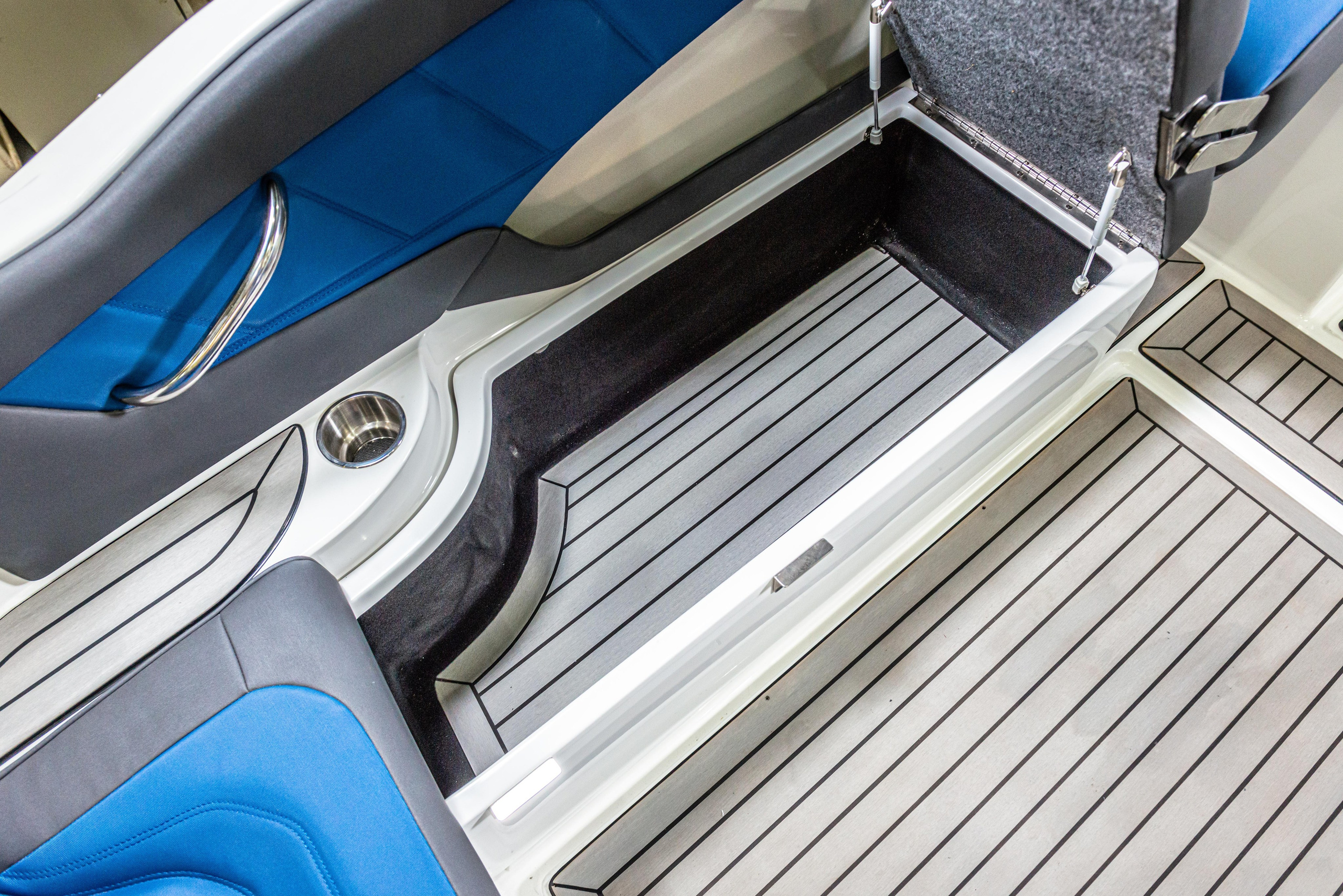 Фотосъемка лодок на Moscow Boat Show 2022. FOTÓGRAFO MÉXICO QUINTANA ROO