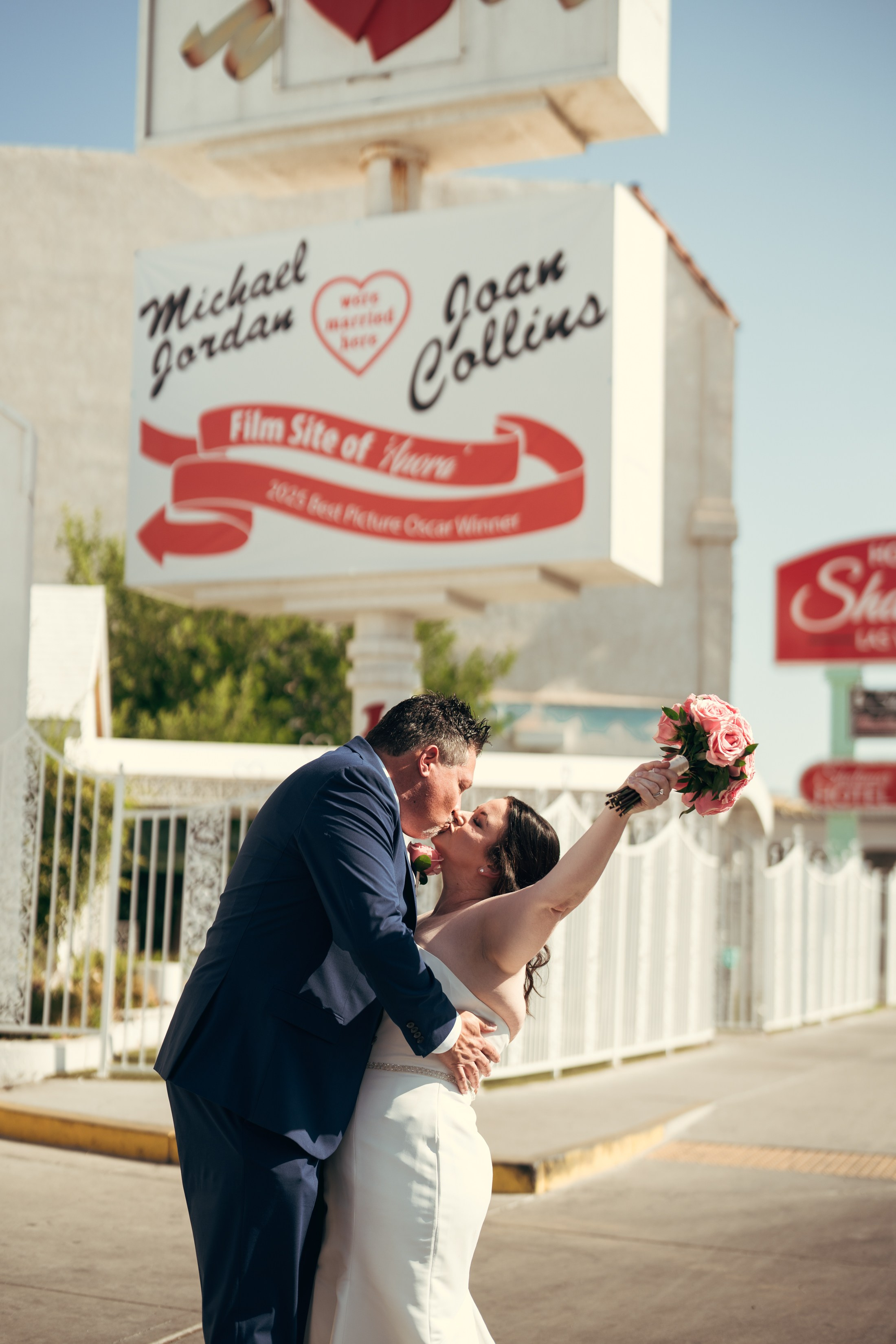 Chris&Duana. Wedding & elopement photographer Viktoriya Kravtsov. Las Vegas