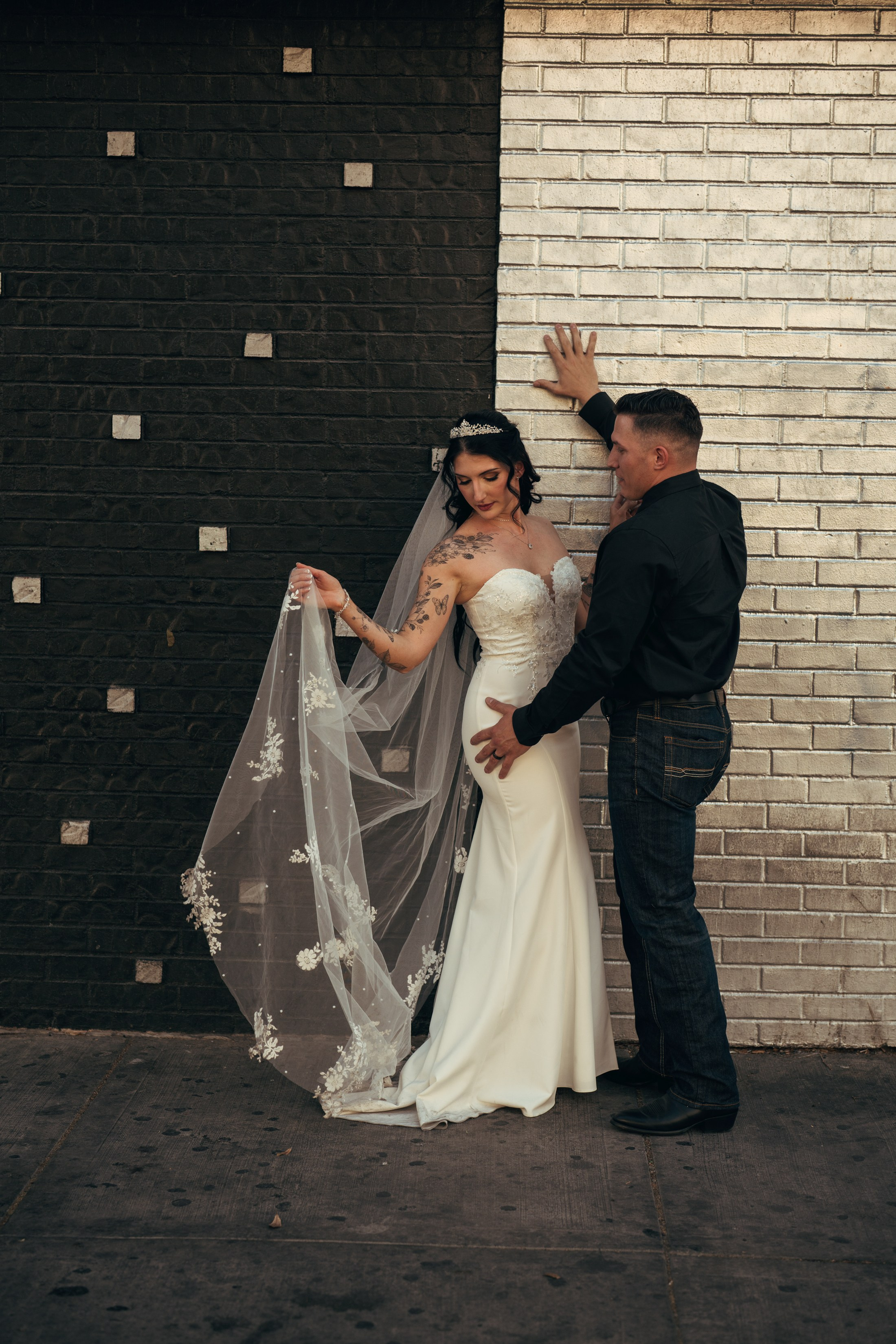 Krystina&Raymond. Wedding & elopement photographer Viktoriya Kravtsov. Las Vegas