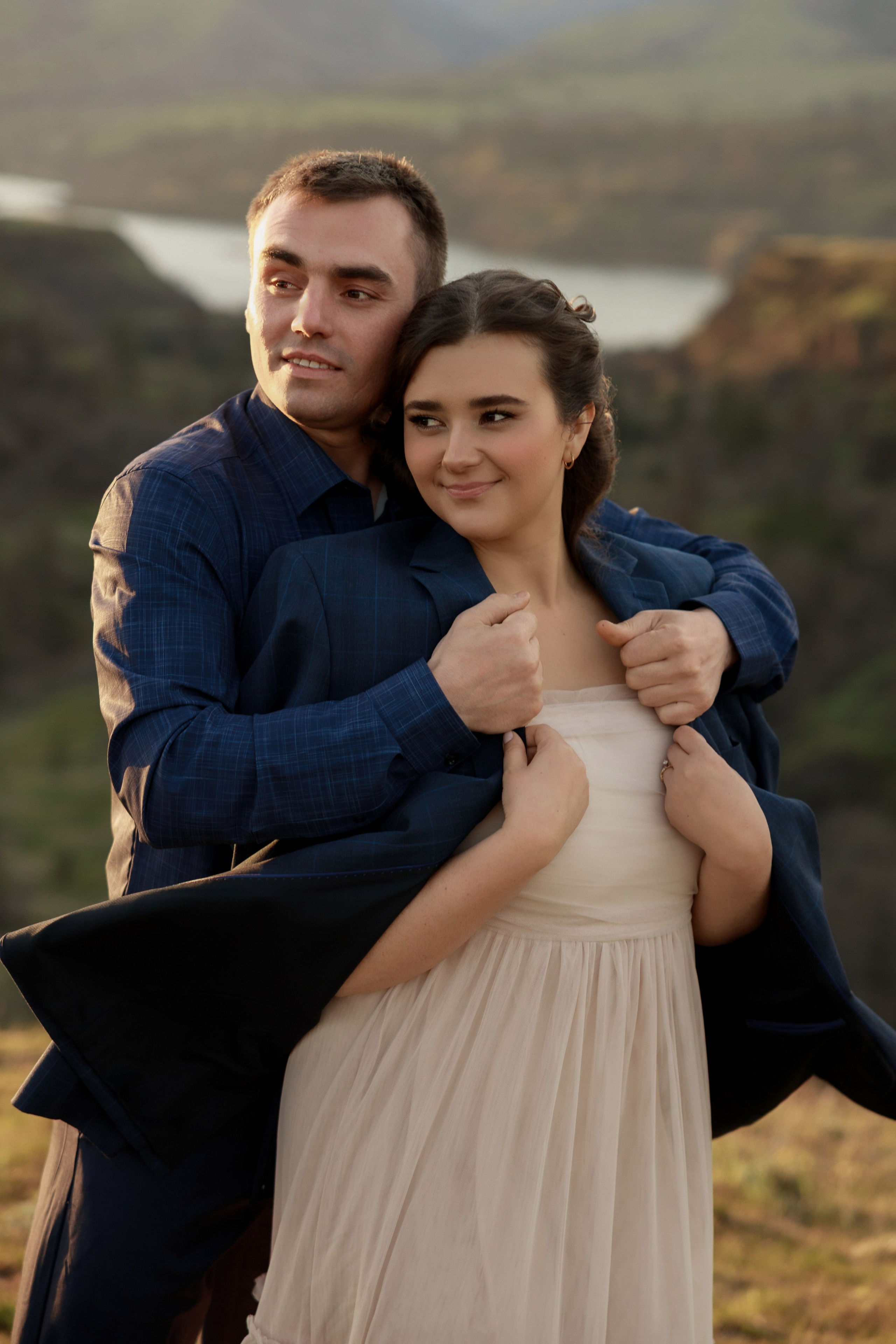 “Wrapped in love… ". Family and Wedding photographer