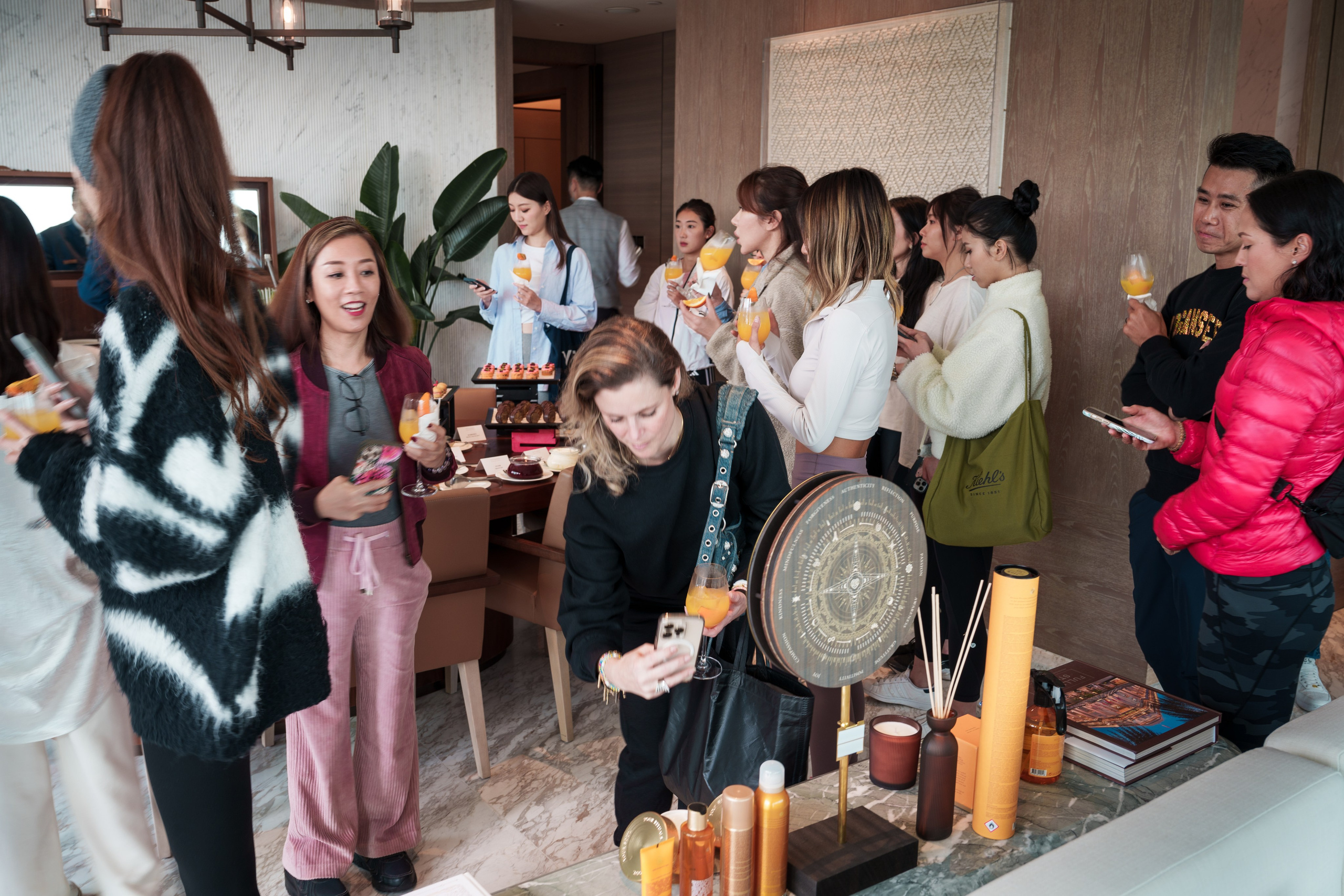 HASHTAG LEGEND | THE FULLERTON HONG KONG. ФОТОГРАФ В ГОНКОНГЕ (СВАДЬБЫ, FASHION, СЕМЕЙНЫЕ, МЕРОПРИЯТИЯ, ФОТОПРОГУЛКИ)