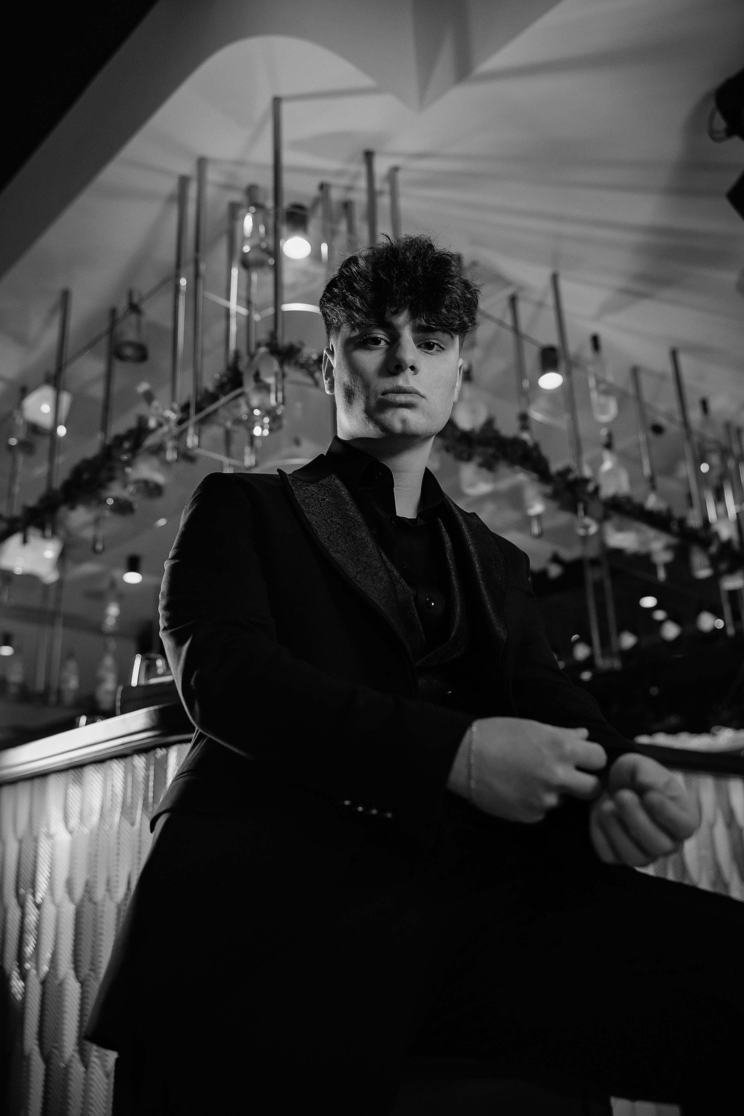 Fotografii de majorat. Adrian Bârsan