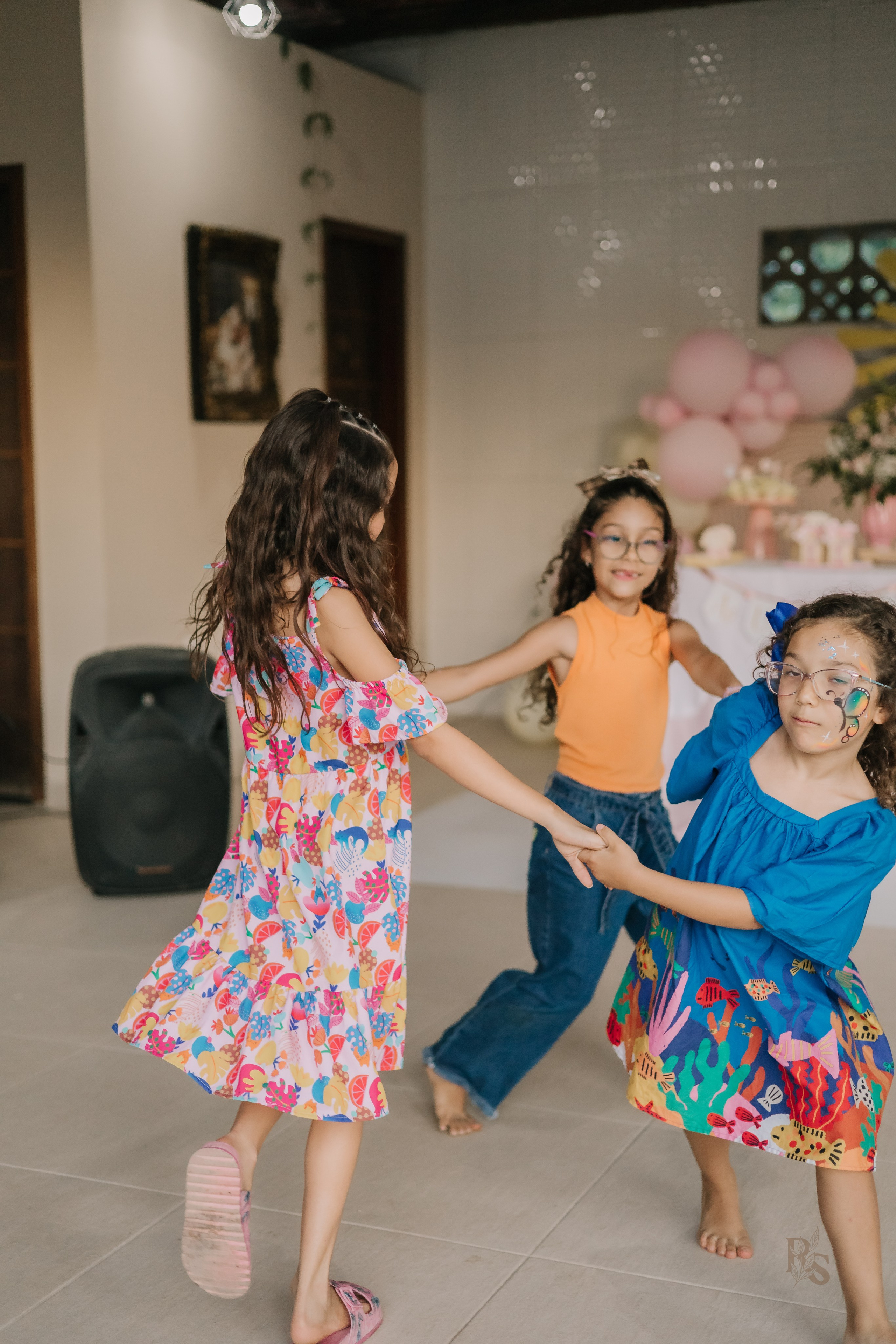 Aurora — 1 ano. Fotógrafo Richard Silvestre — Casamentos na Bahia