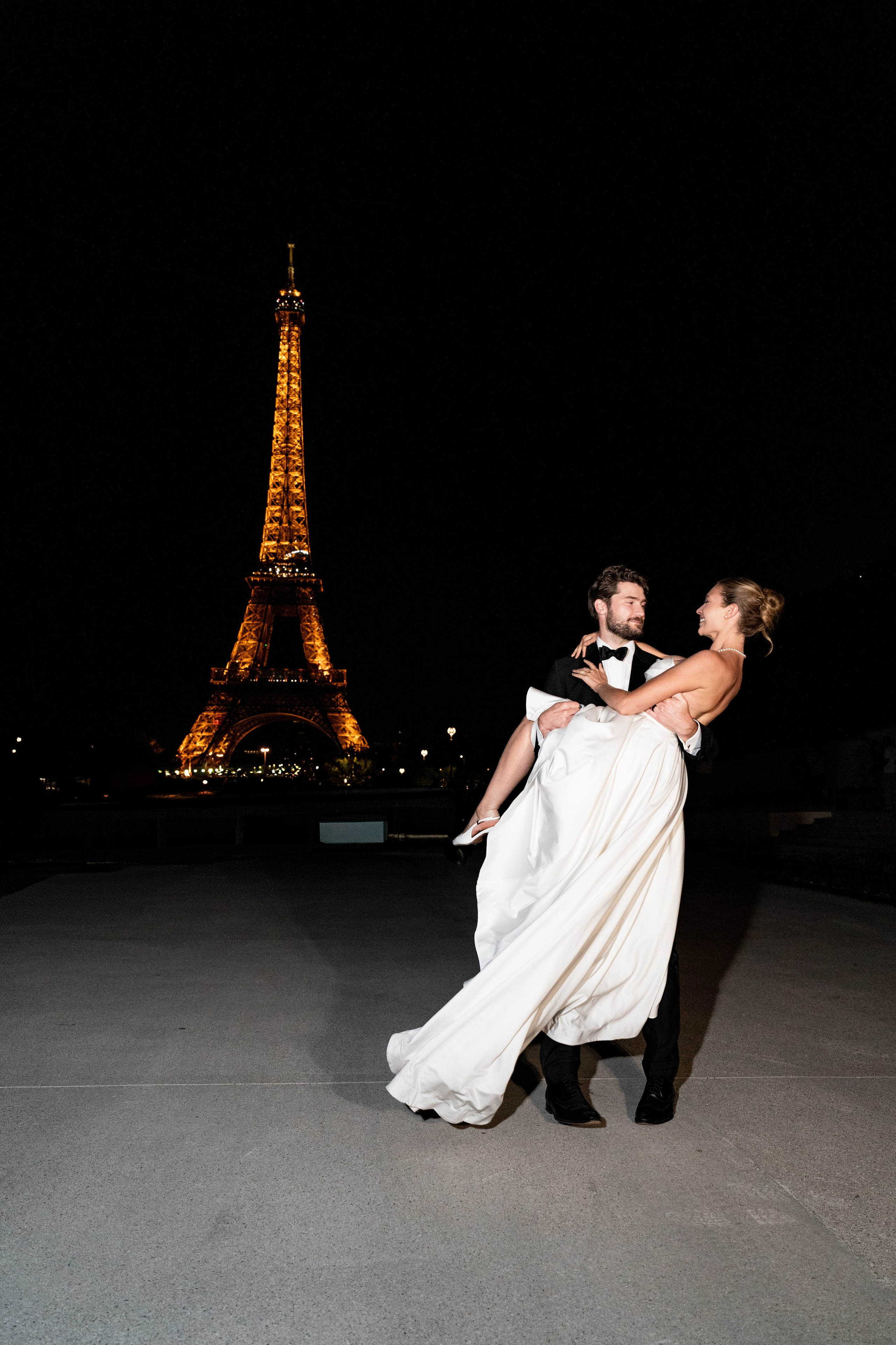 Paris Engagement Session. SL Wedding Photo: ponadczasowa fotografia ślubna | Wrocław & Europa