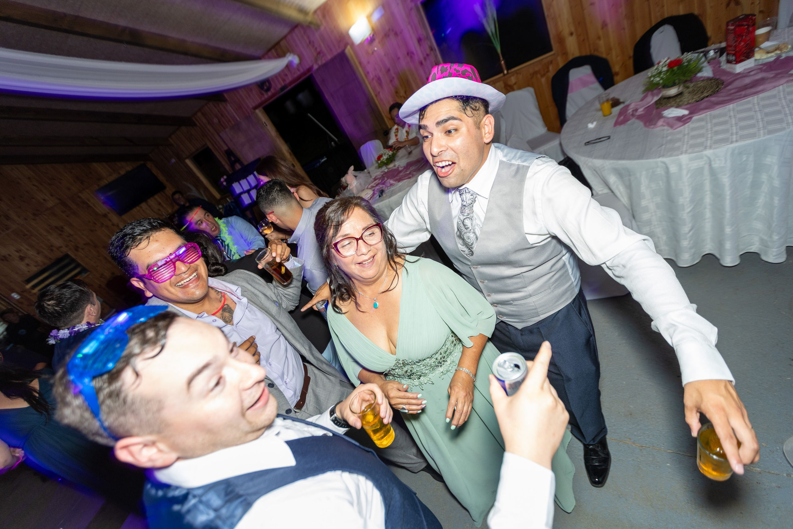 Yoanna y Ricardo. Dinka & Emilio - El arte de preservar lo que no se repite