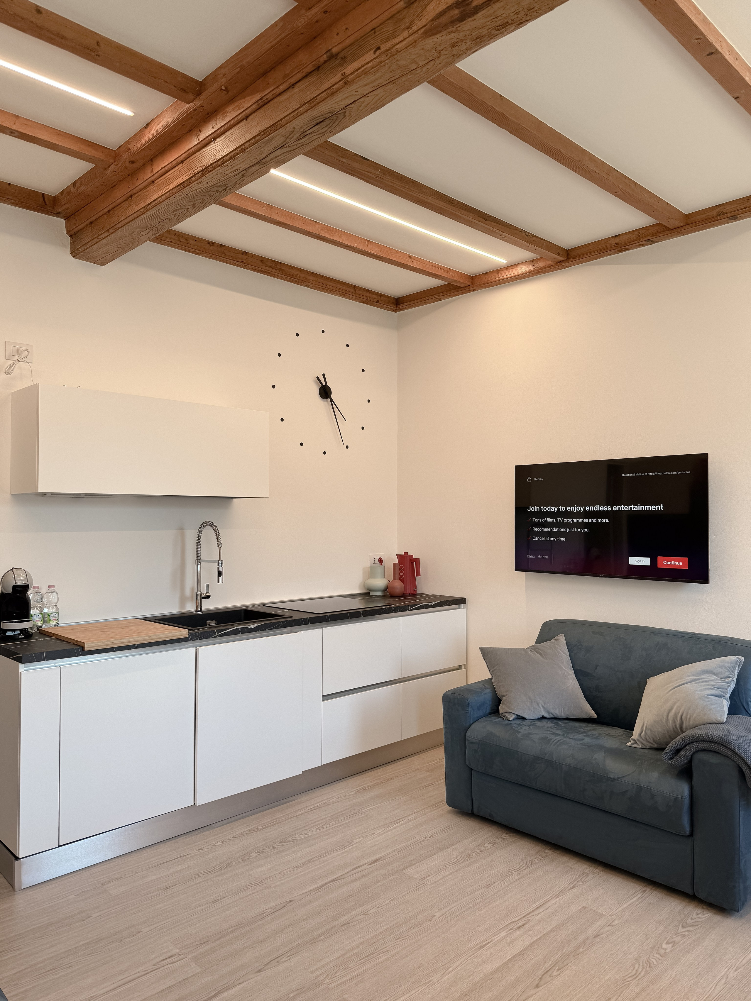 Lake Maggiore apartment. PHOTOGRAPHER IN ITALY