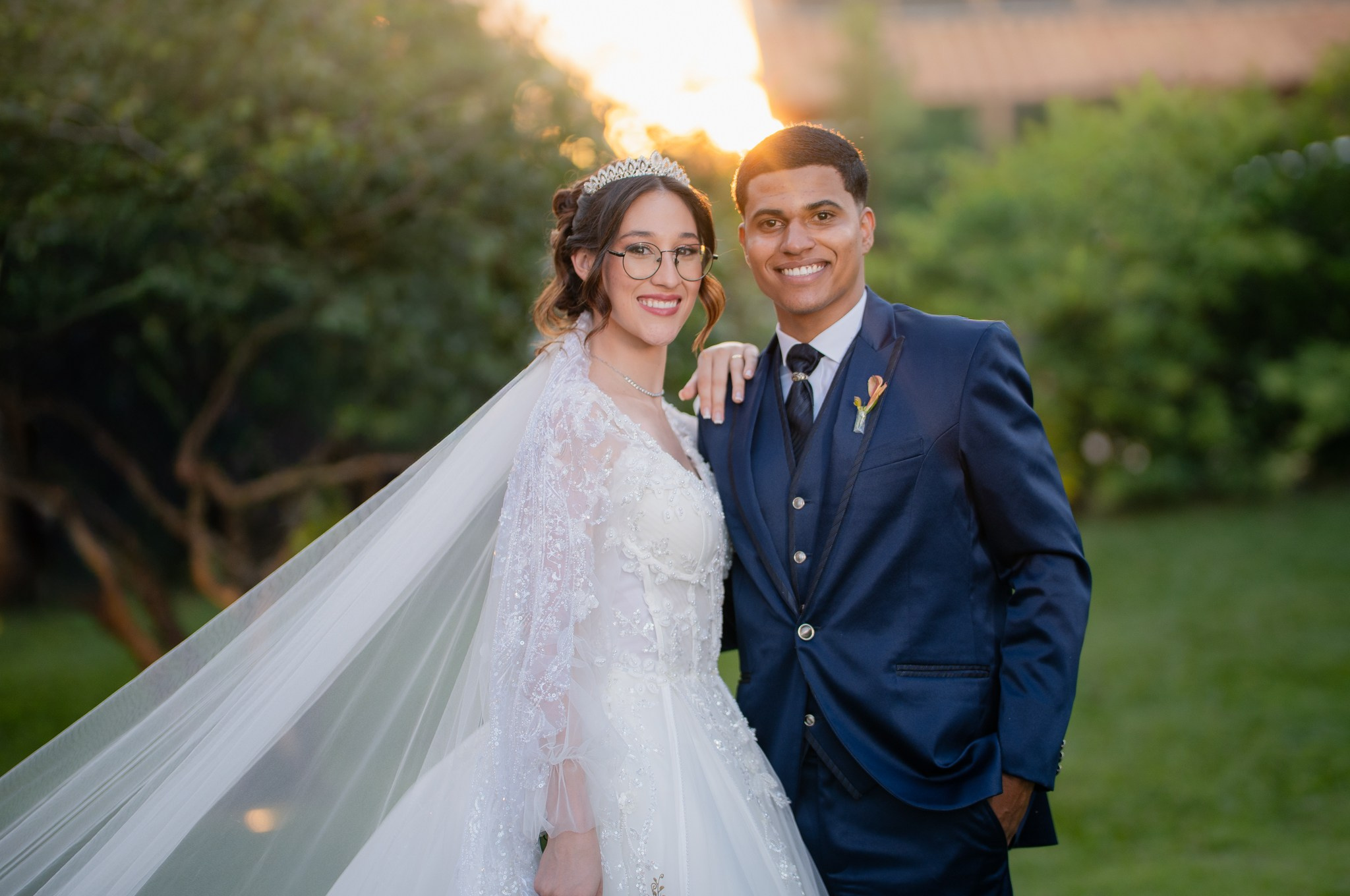 Larissa & Vinicius — Espaço Faveral / Aararaquara. Robson Colaço