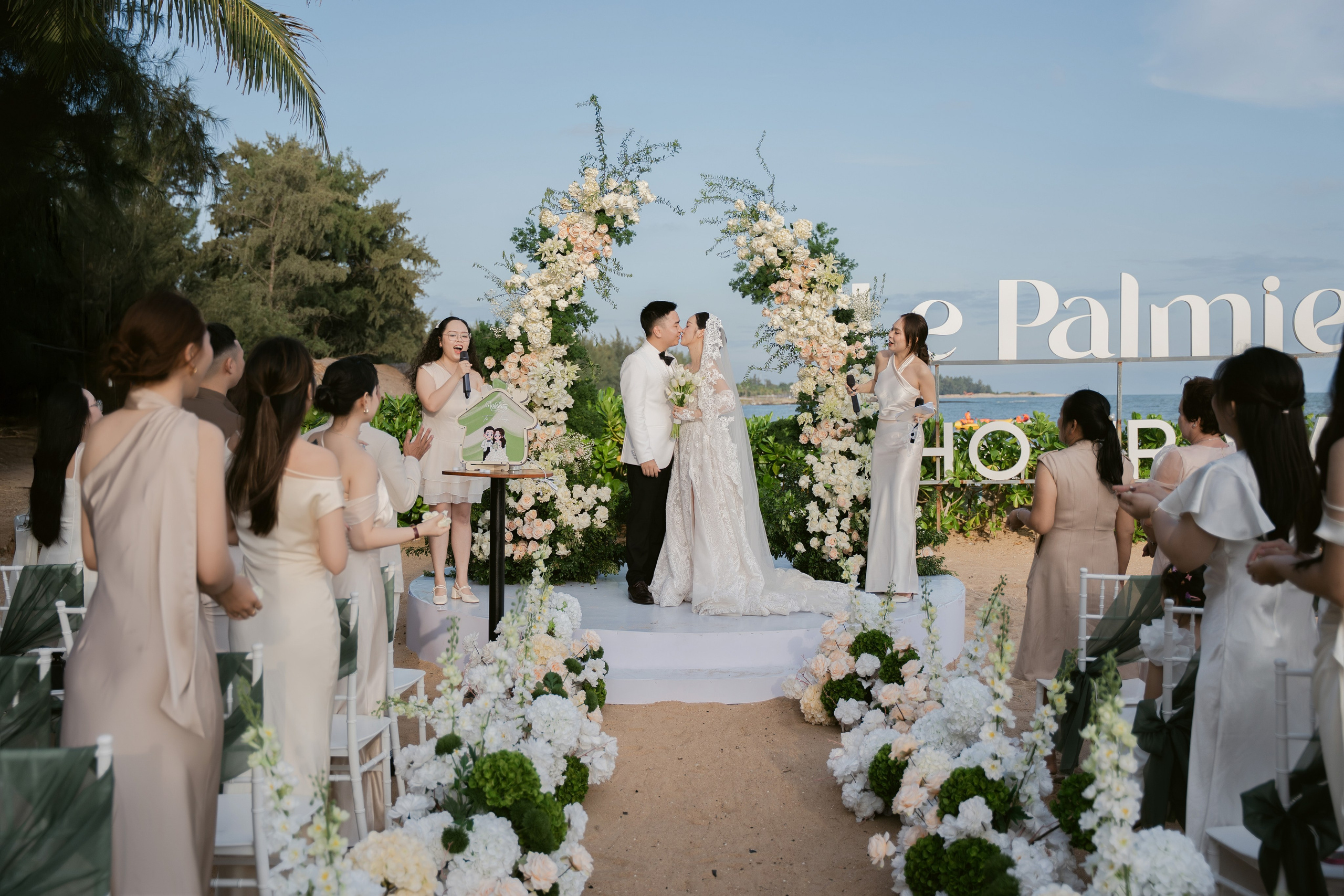 Tu + Trang | Photojournalism. BenColor Studio